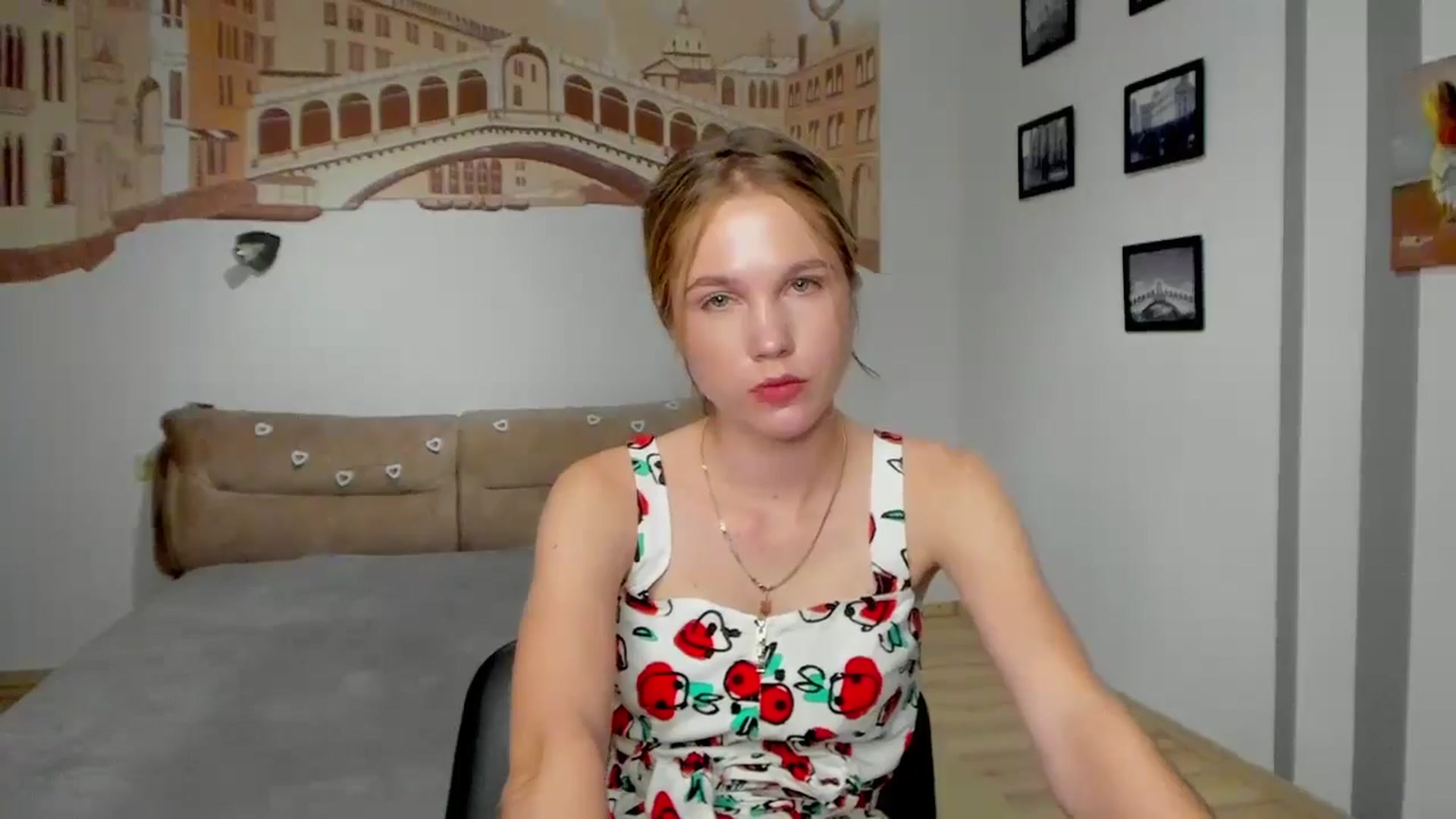 Gallery image thumbnail from Kate_Lewiss's myfreecams stream on, 06/17/2024, 11:04 image 18 of 20