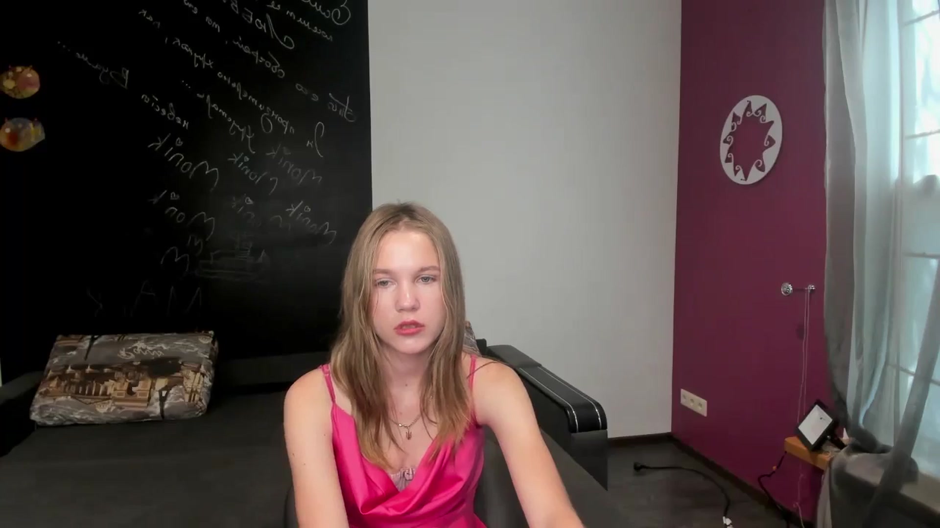 Gallery image thumbnail from Kate_Lewiss's myfreecams stream on, 06/18/2024, 08:03 image 18 of 20