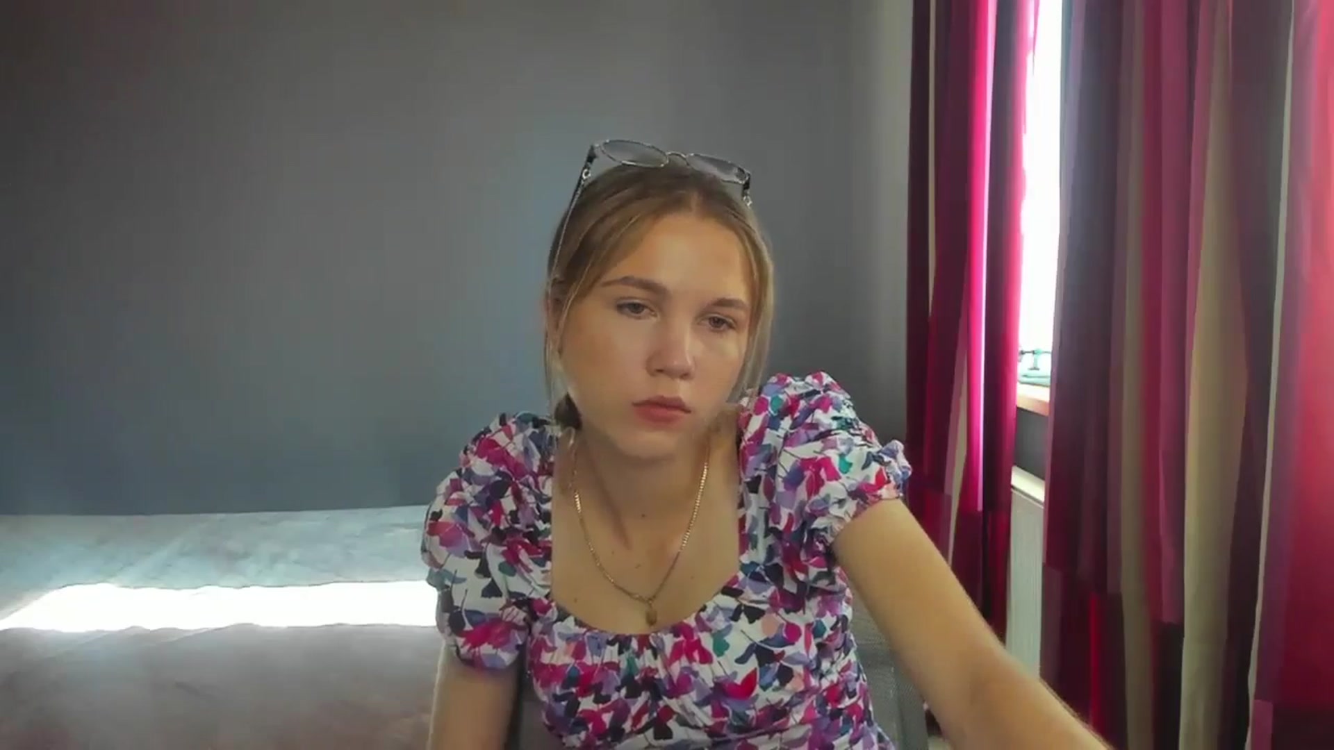 Gallery image thumbnail from Kate_Lewiss's myfreecams stream on, 06/20/2024, 05:59 image 4 of 20