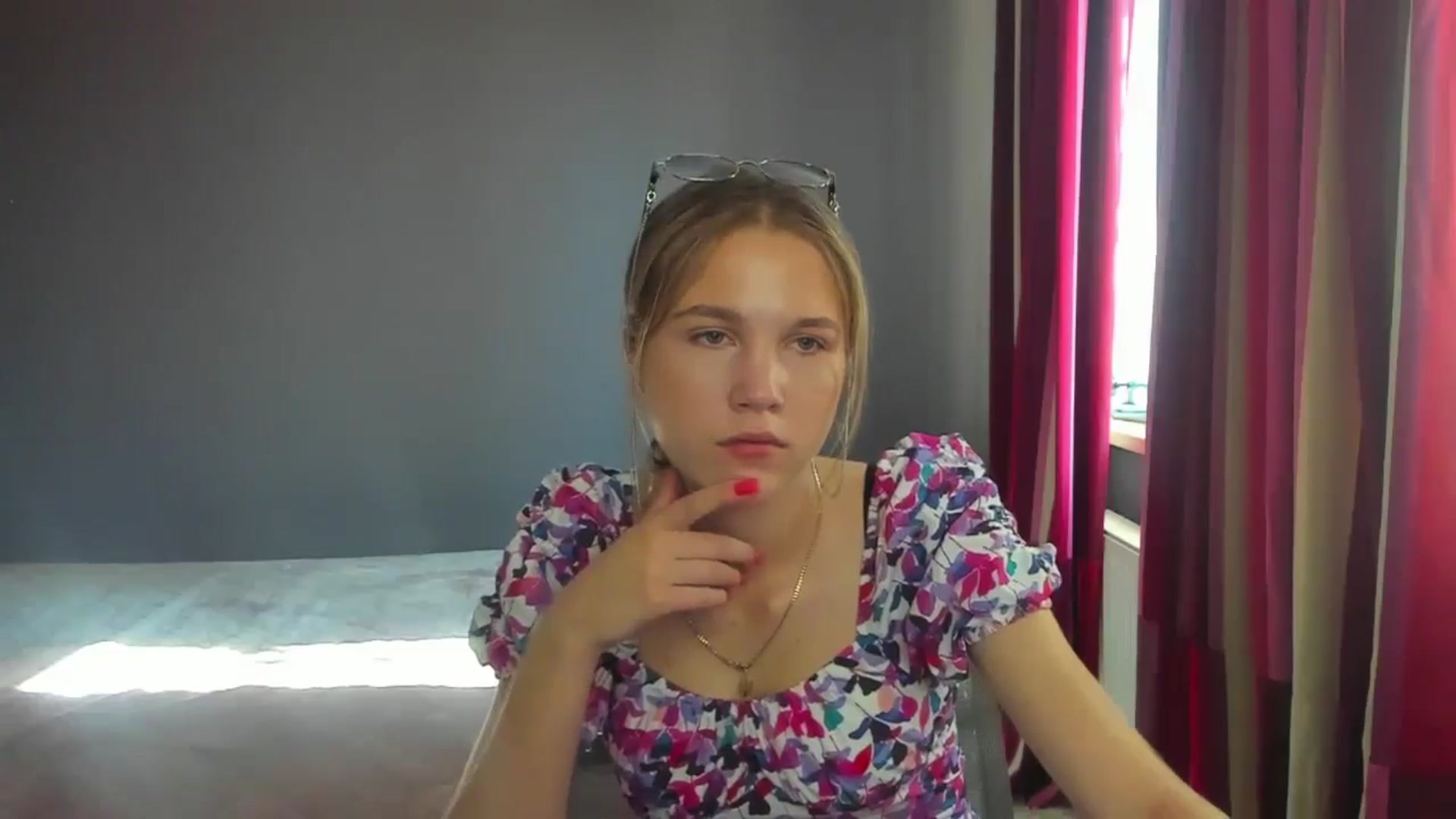 Gallery image thumbnail from Kate_Lewiss's myfreecams stream on, 06/20/2024, 05:59 image 8 of 20