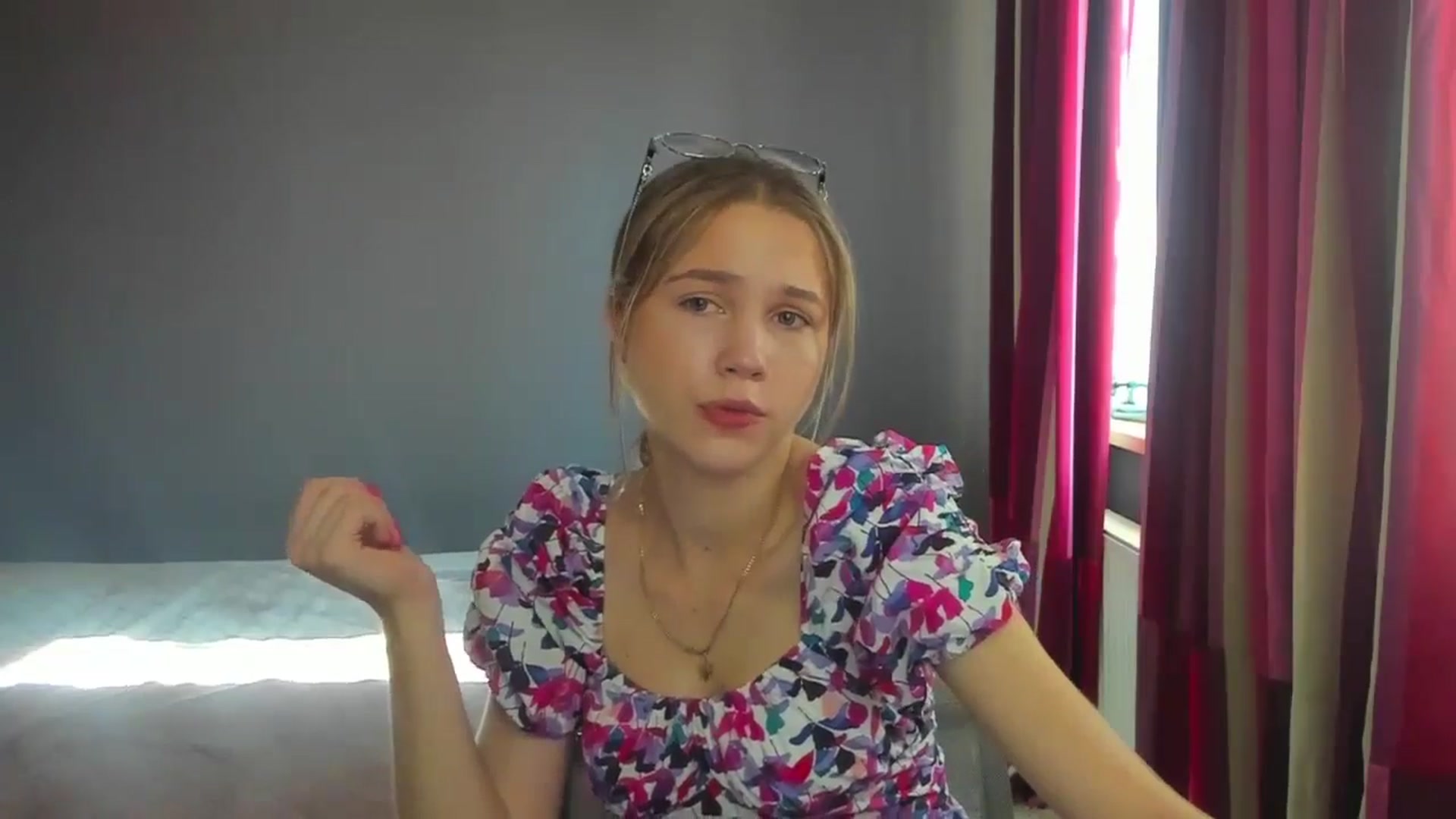 Gallery image thumbnail from Kate_Lewiss's myfreecams stream on, 06/20/2024, 05:59 image 2 of 20