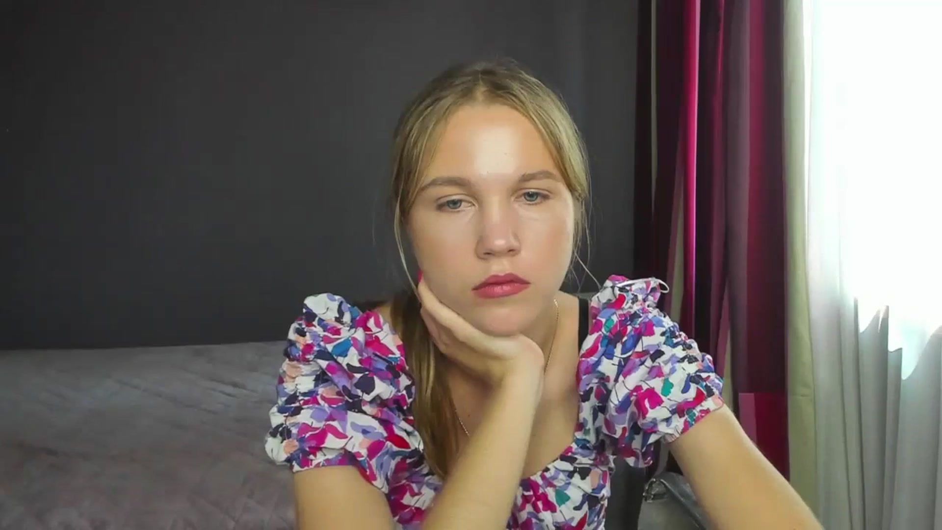 Gallery image thumbnail from Kate_Lewiss's myfreecams stream on, 06/20/2024, 08:16 image 12 of 20