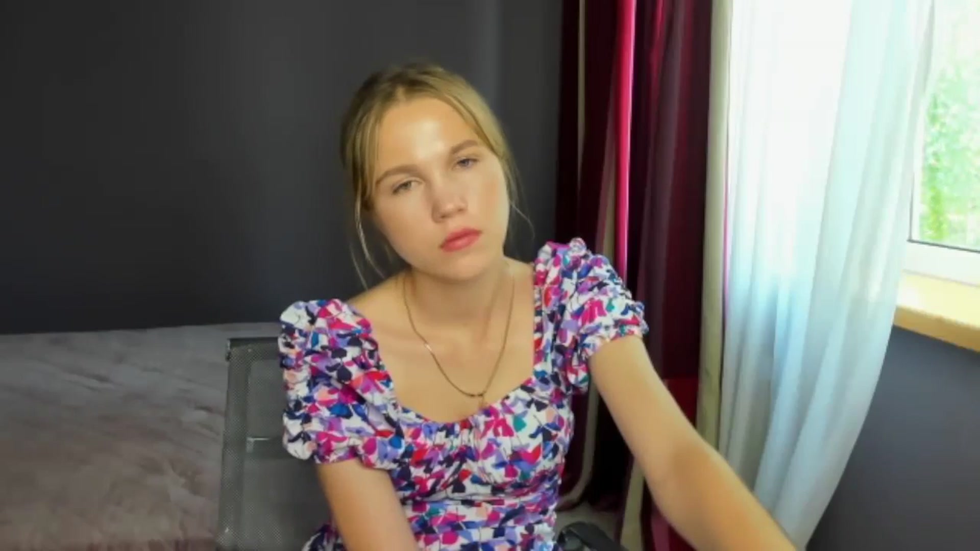 Gallery image thumbnail from Kate_Lewiss's myfreecams stream on, 06/20/2024, 10:44 image 8 of 20