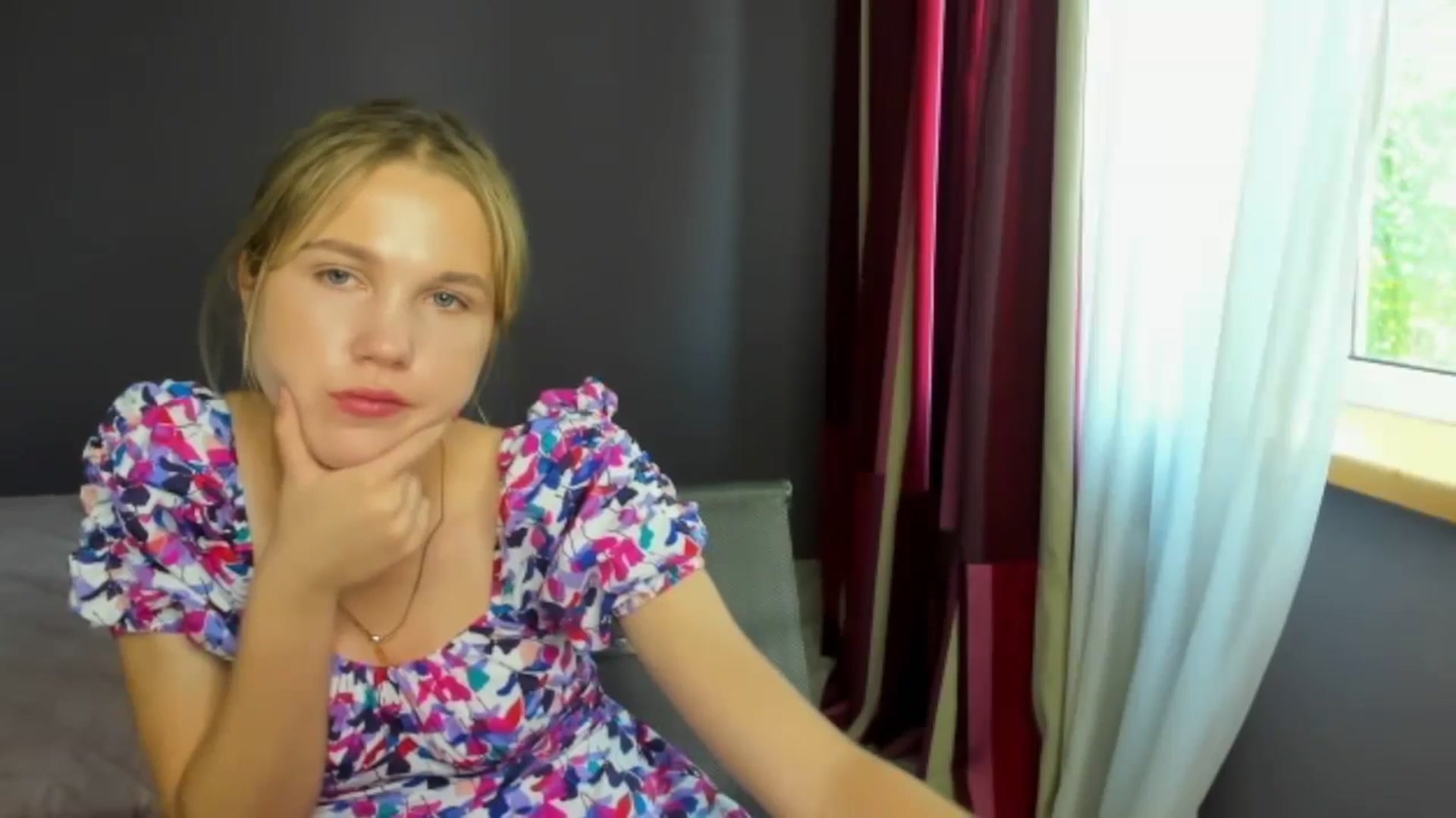 Gallery image thumbnail from Kate_Lewiss's myfreecams stream on, 06/20/2024, 10:44 image 6 of 20