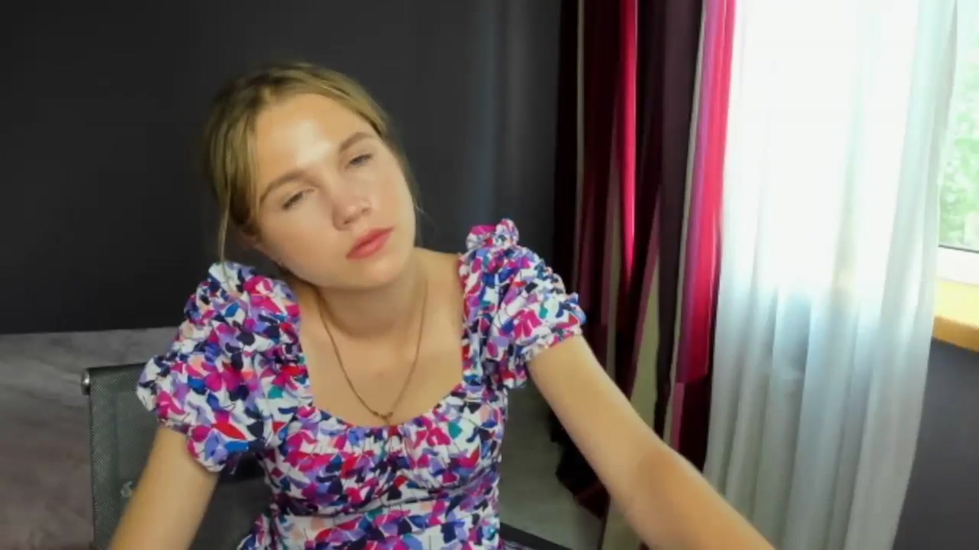 Gallery image thumbnail from Kate_Lewiss's myfreecams stream on, 06/20/2024, 11:01 image 17 of 20