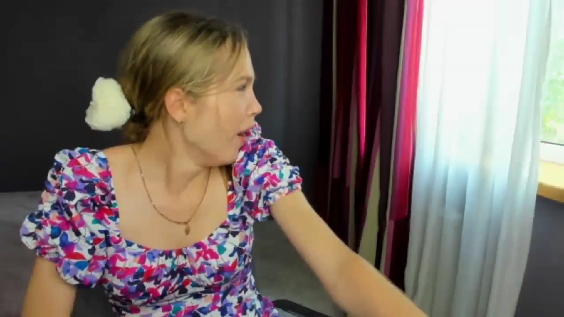 Gallery image thumbnail from Kate_Lewiss's myfreecams stream on, 06/20/2024, 11:01 image 2 of 20