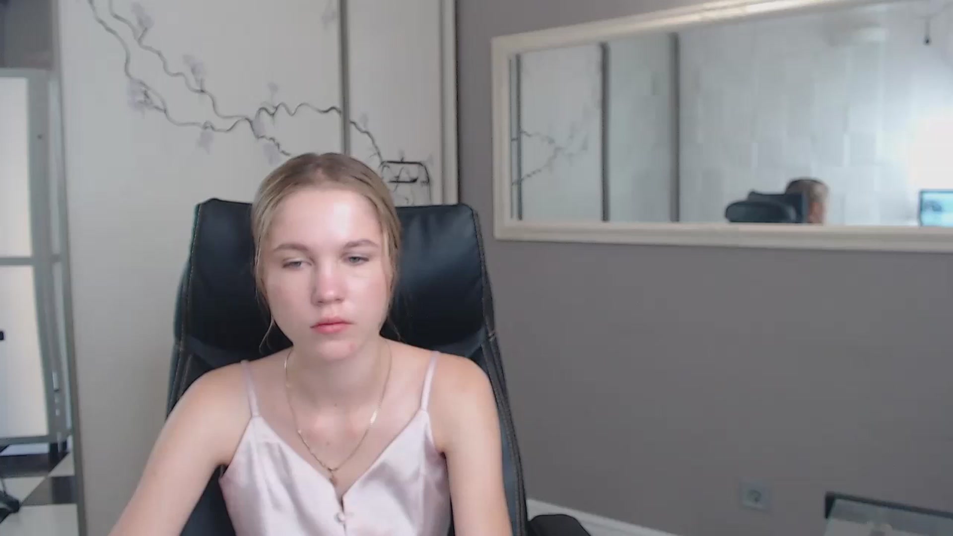 Gallery image thumbnail from Kate_Lewiss's myfreecams stream on, 06/23/2024, 07:30 image 14 of 20
