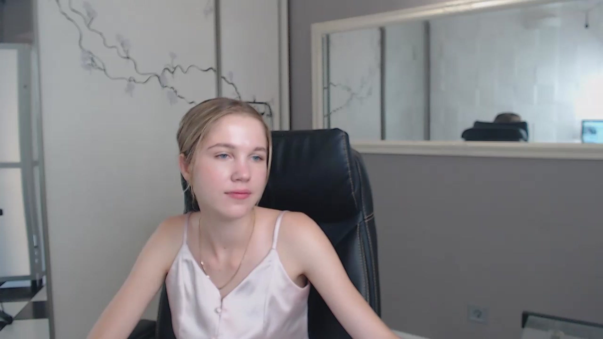 Gallery image thumbnail from Kate_Lewiss's myfreecams stream on, 06/23/2024, 07:30 image 9 of 20