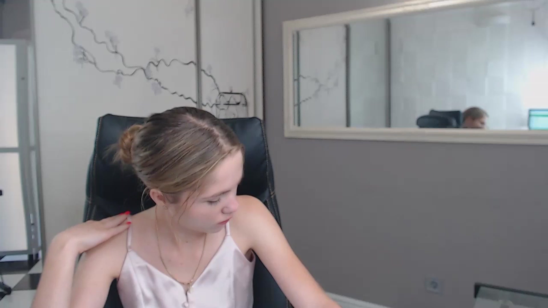 Gallery image thumbnail from Kate_Lewiss's myfreecams stream on, 06/23/2024, 07:30 image 20 of 20