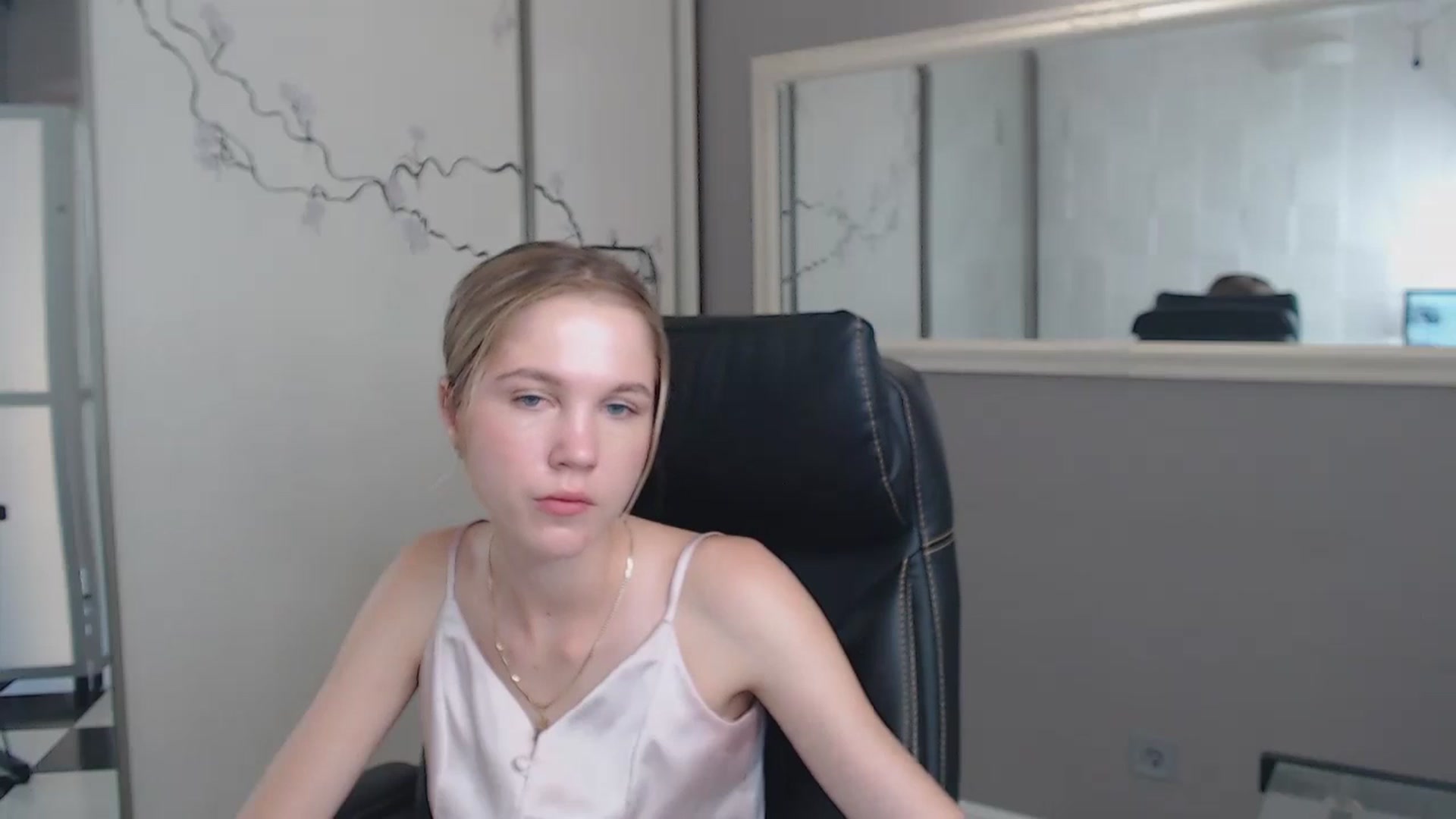 Gallery image thumbnail from Kate_Lewiss's myfreecams stream on, 06/23/2024, 07:30 image 11 of 20