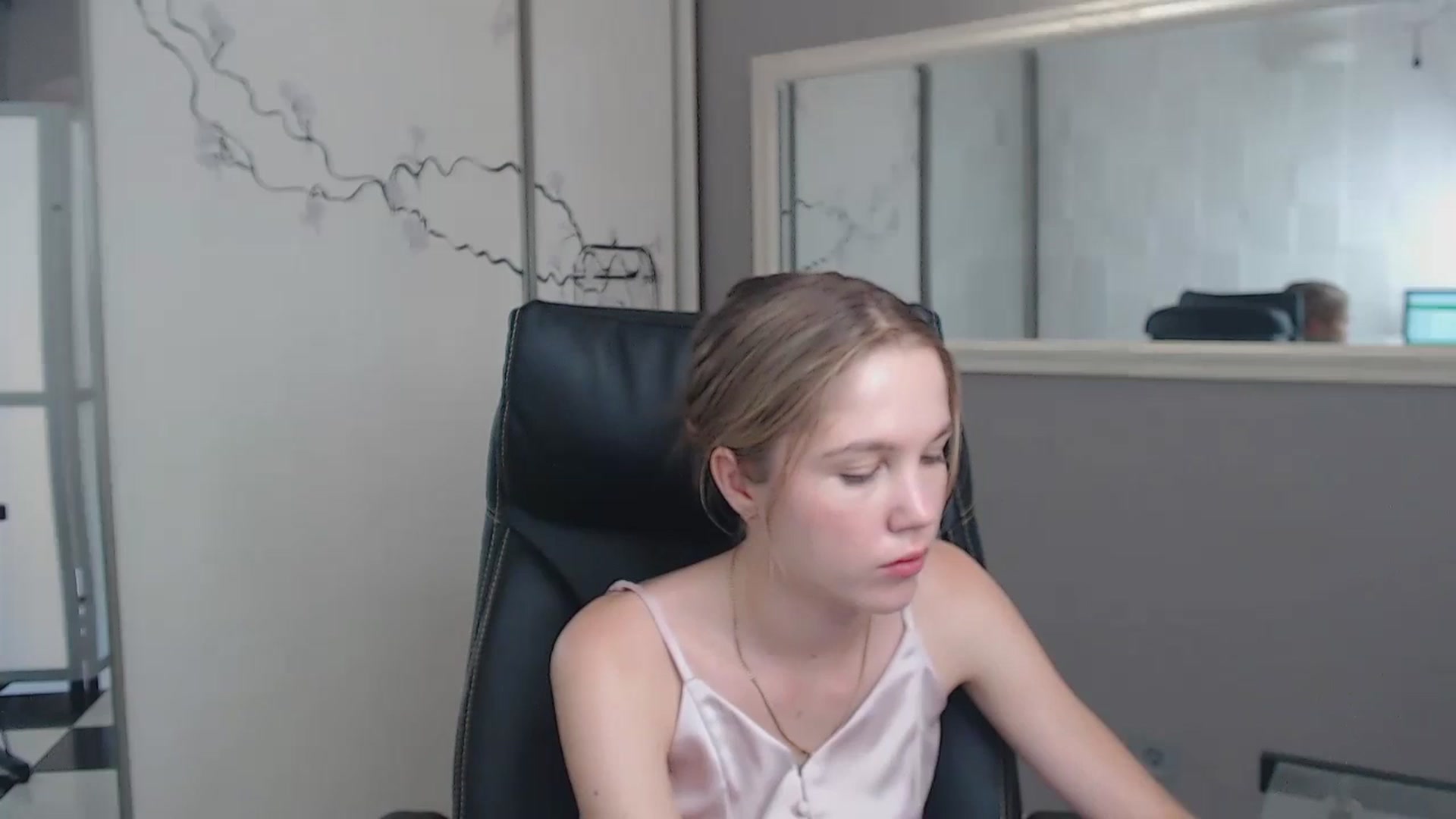 Gallery image thumbnail from Kate_Lewiss's myfreecams stream on, 06/23/2024, 09:49 image 9 of 20