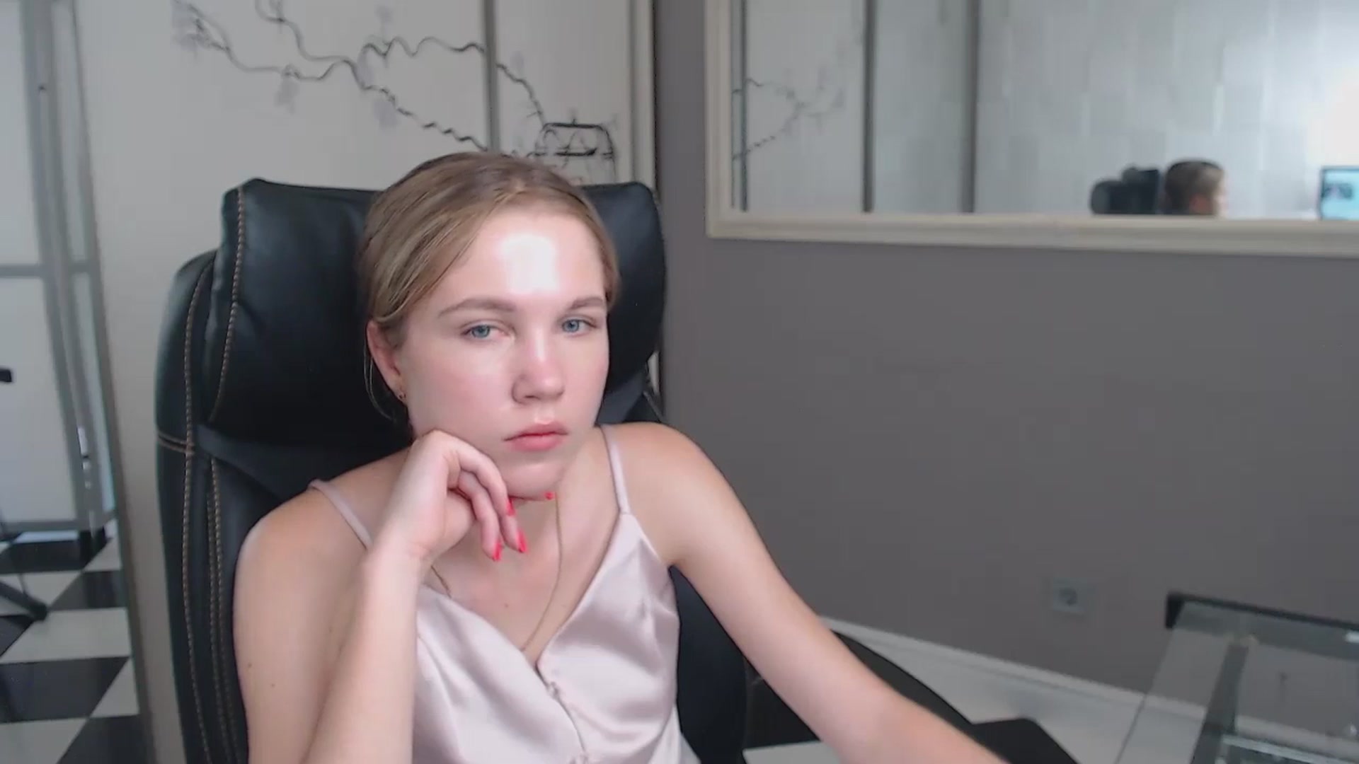 Gallery image thumbnail from Kate_Lewiss's myfreecams stream on, 06/23/2024, 11:03 image 6 of 20