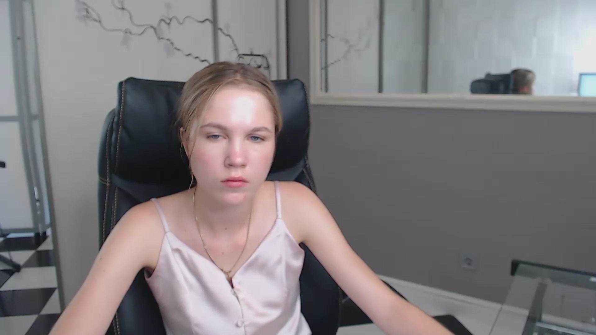 Gallery image thumbnail from Kate_Lewiss's myfreecams stream on, 06/23/2024, 11:03 image 3 of 20