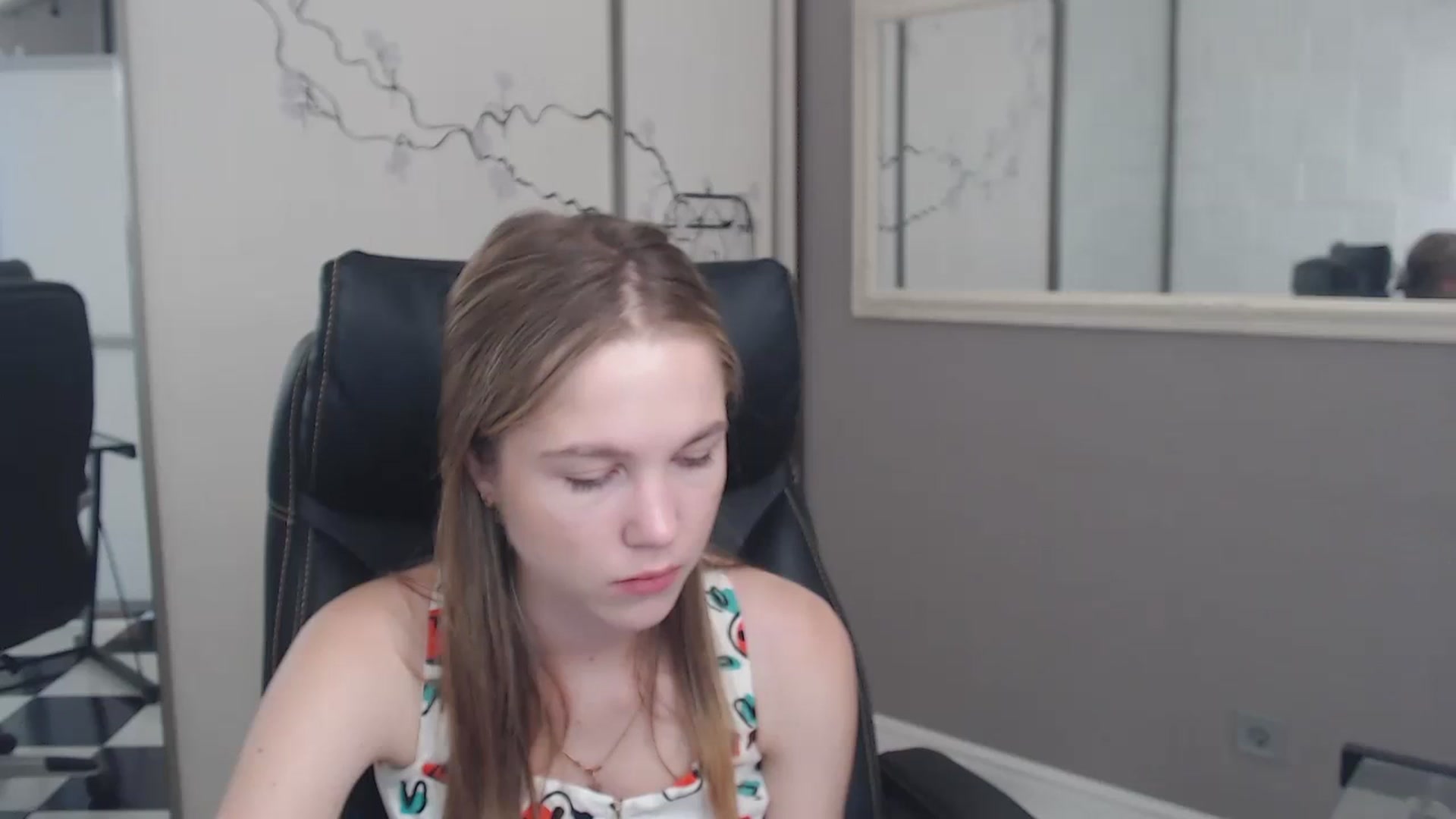 Gallery image thumbnail from Kate_Lewiss's myfreecams stream on, 06/24/2024, 07:04 image 5 of 20