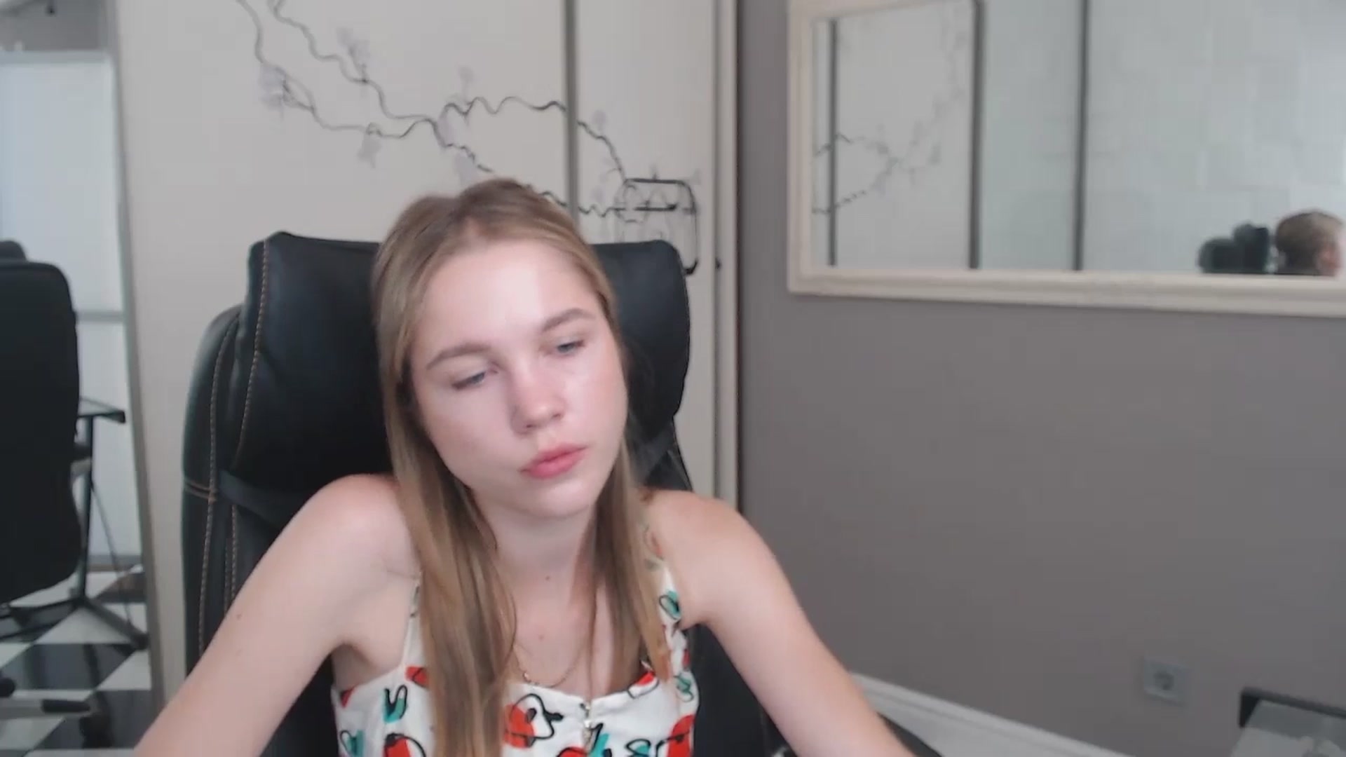Gallery image thumbnail from Kate_Lewiss's myfreecams stream on, 06/24/2024, 07:04 image 11 of 20