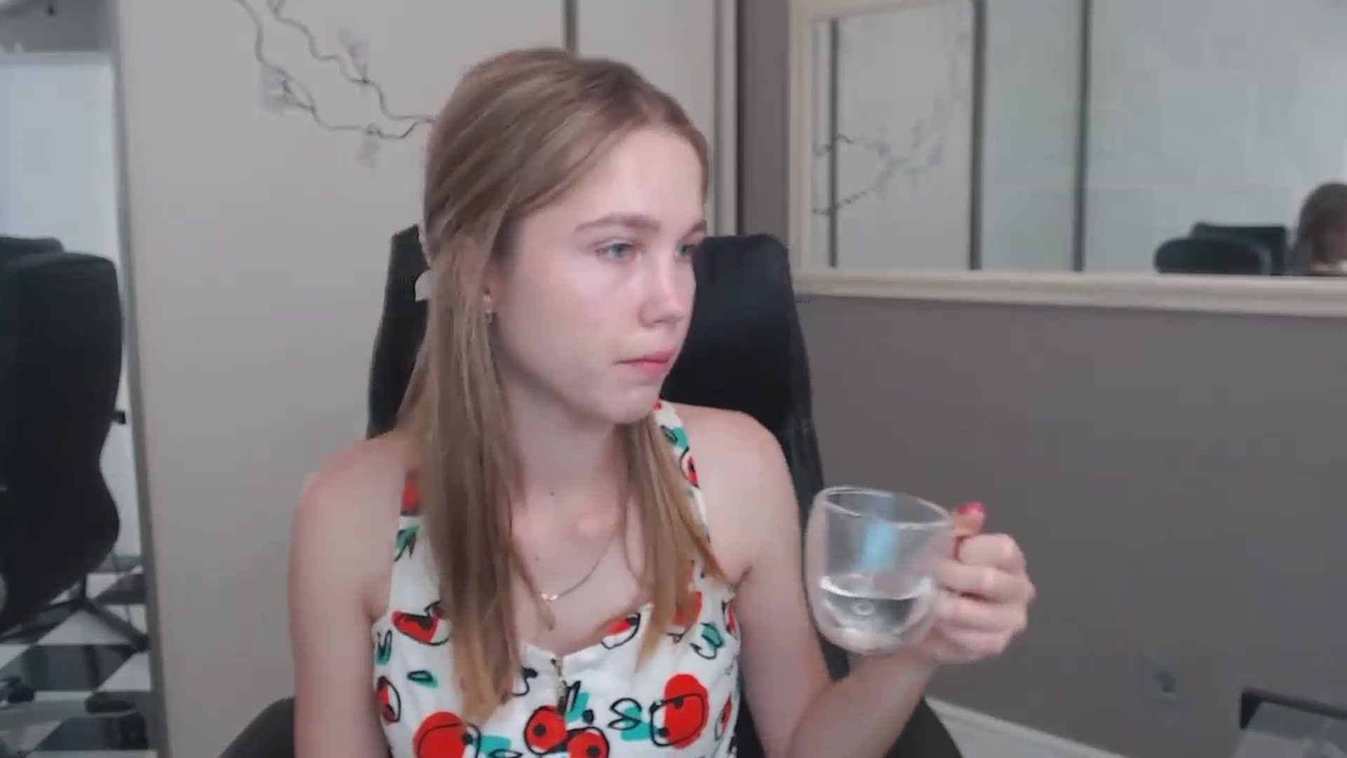 Gallery image thumbnail from Kate_Lewiss's myfreecams stream on, 06/24/2024, 07:04 image 13 of 20