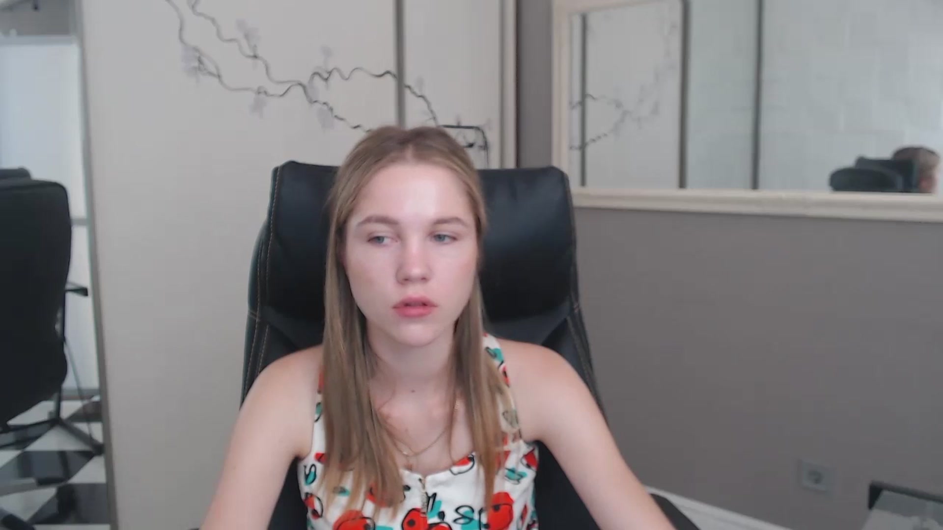 Gallery image thumbnail from Kate_Lewiss's myfreecams stream on, 06/24/2024, 07:04 image 14 of 20