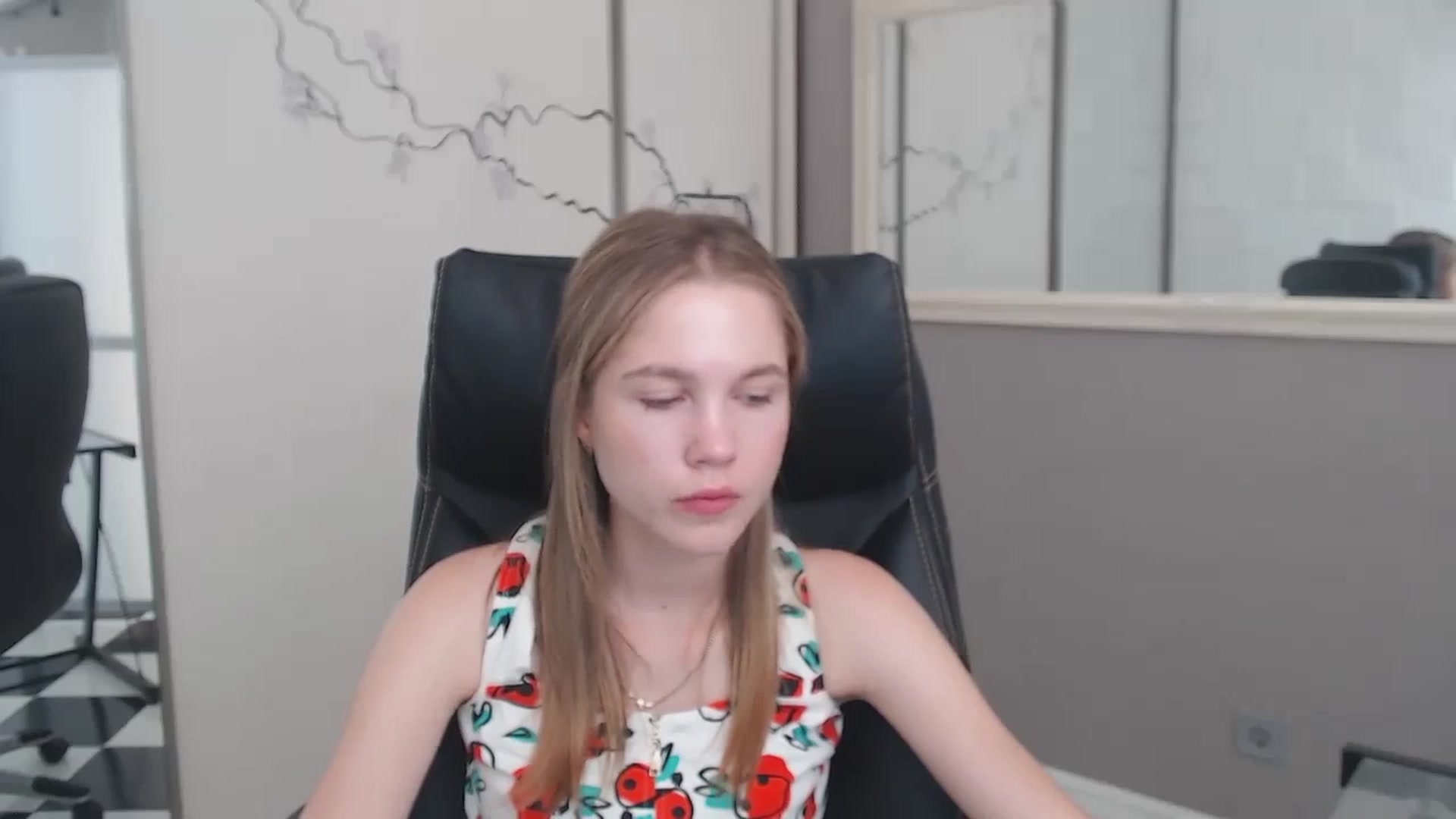 Gallery image thumbnail from Kate_Lewiss's myfreecams stream on, 06/24/2024, 07:40 image 6 of 20