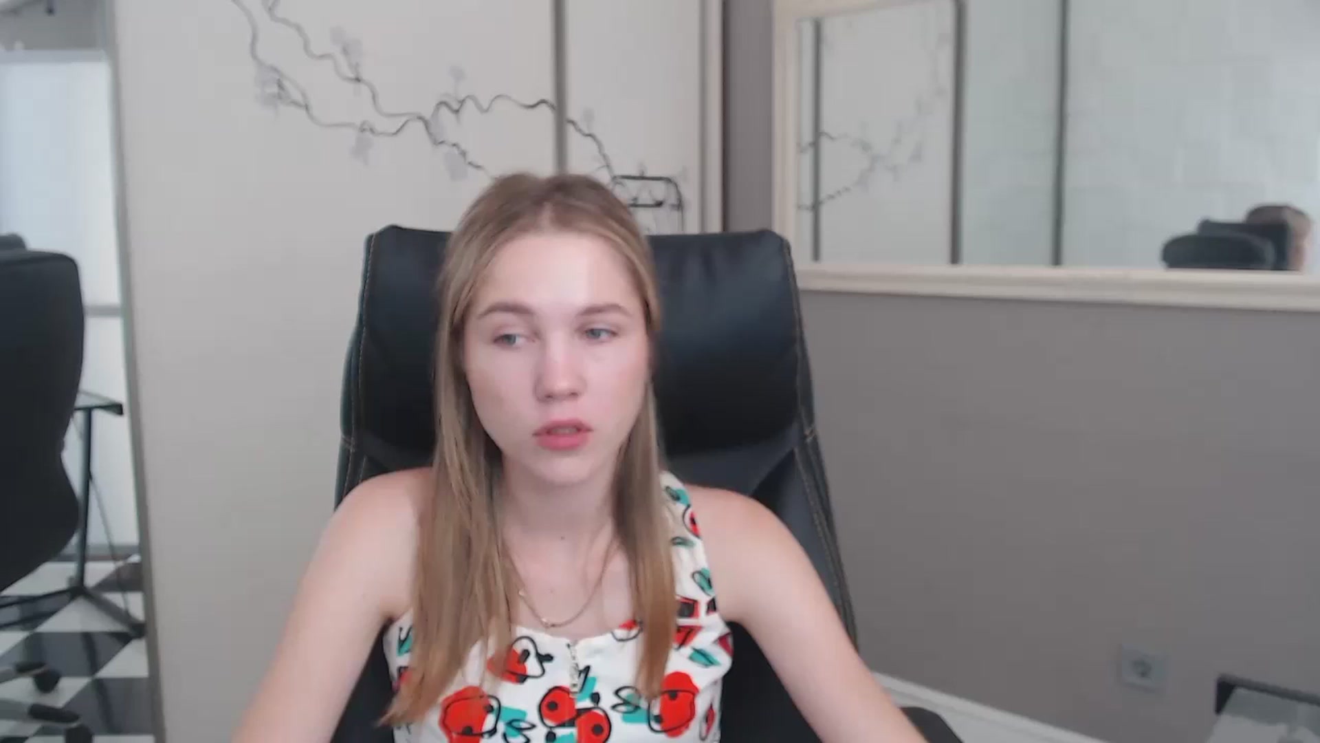 Gallery image thumbnail from Kate_Lewiss's myfreecams stream on, 06/24/2024, 07:40 image 1 of 20