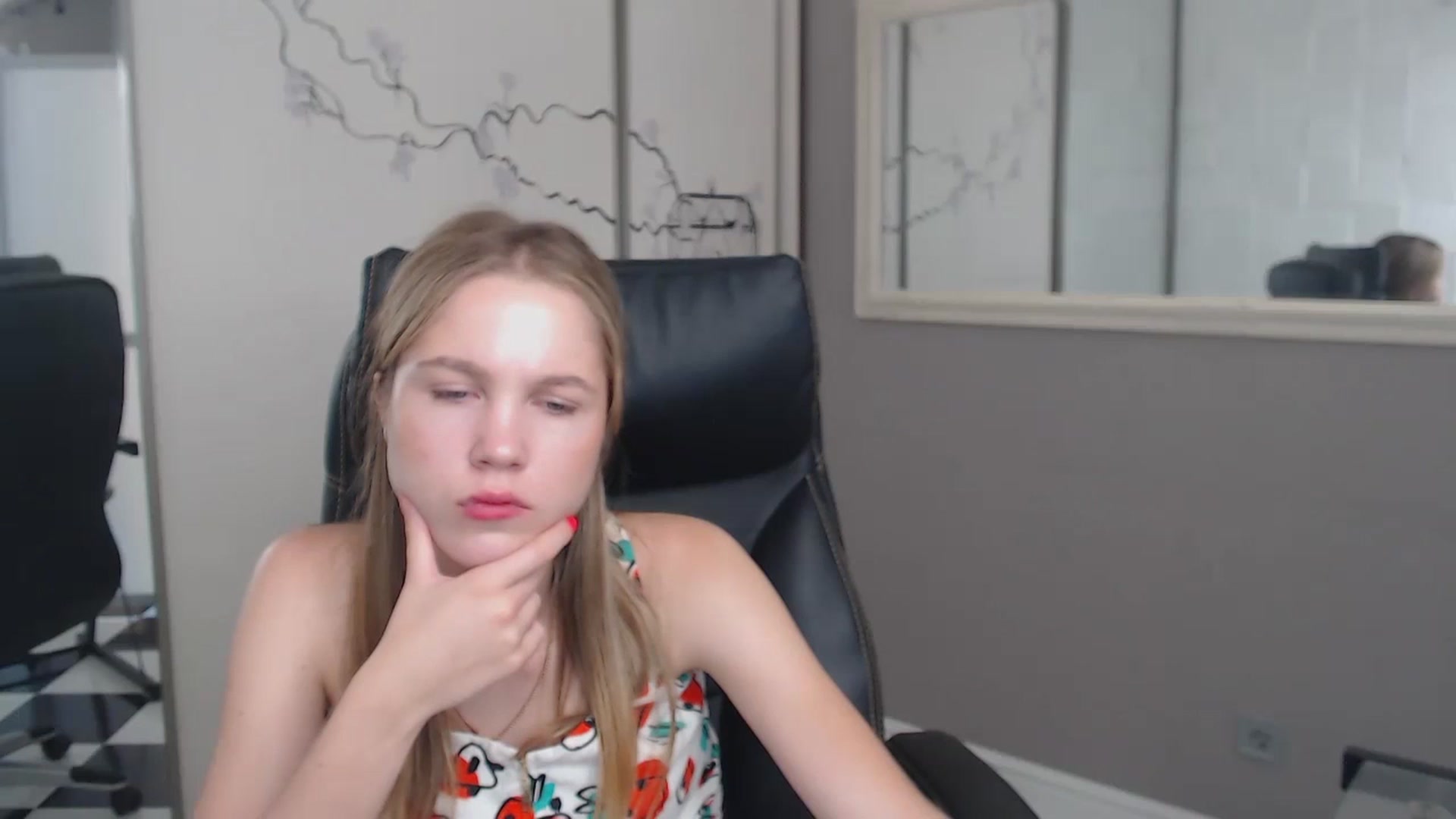 Gallery image thumbnail from Kate_Lewiss's myfreecams stream on, 06/24/2024, 09:55 image 2 of 20