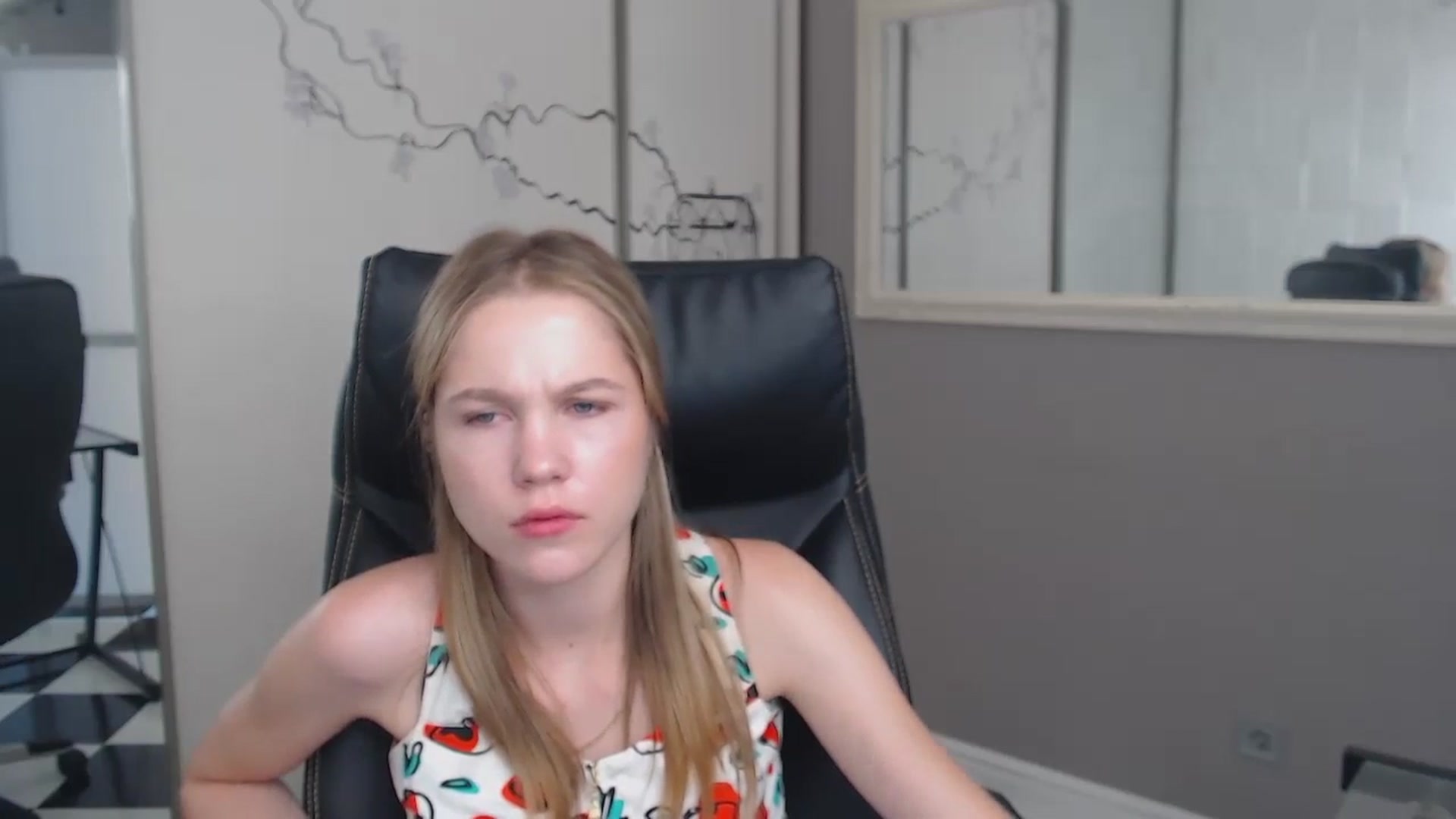 Gallery image thumbnail from Kate_Lewiss's myfreecams stream on, 06/24/2024, 09:55 image 10 of 20