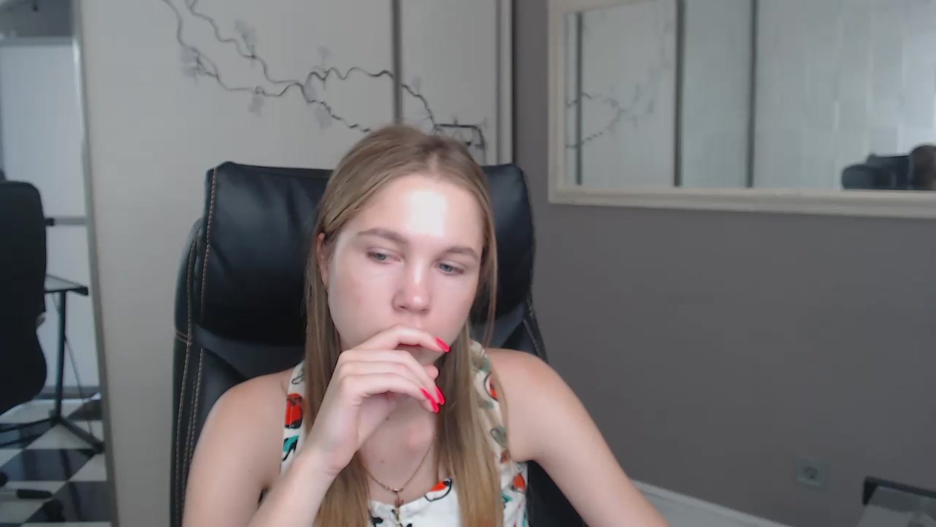 Gallery image thumbnail from Kate_Lewiss's myfreecams stream on, 06/24/2024, 10:26 image 5 of 20
