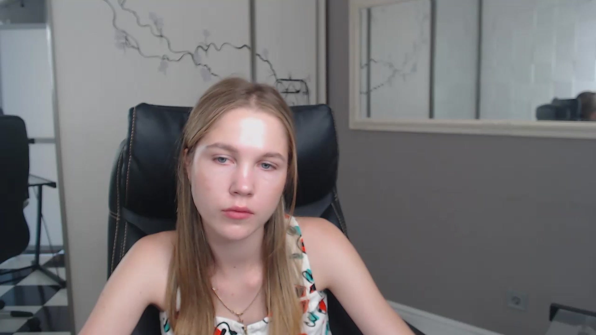 Gallery image thumbnail from Kate_Lewiss's myfreecams stream on, 06/24/2024, 10:26 image 6 of 20