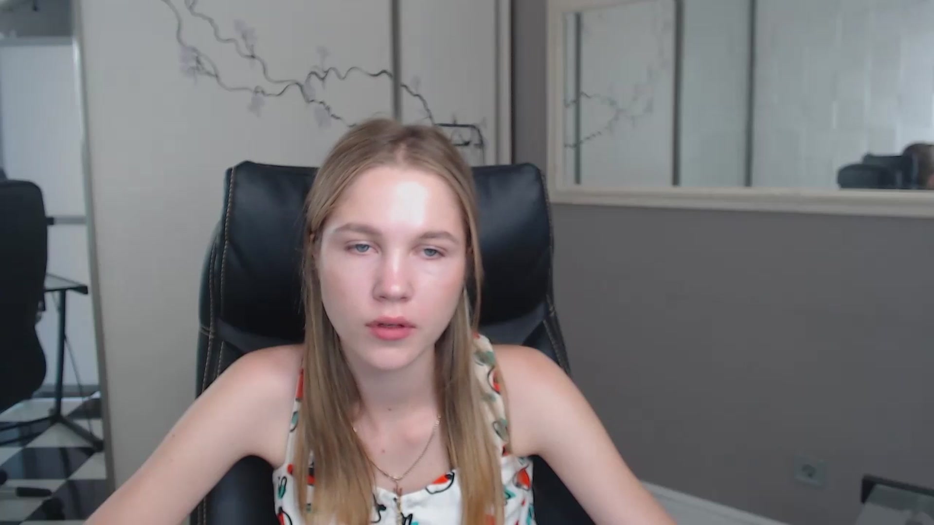 Gallery image thumbnail from Kate_Lewiss's myfreecams stream on, 06/24/2024, 10:26 image 4 of 20