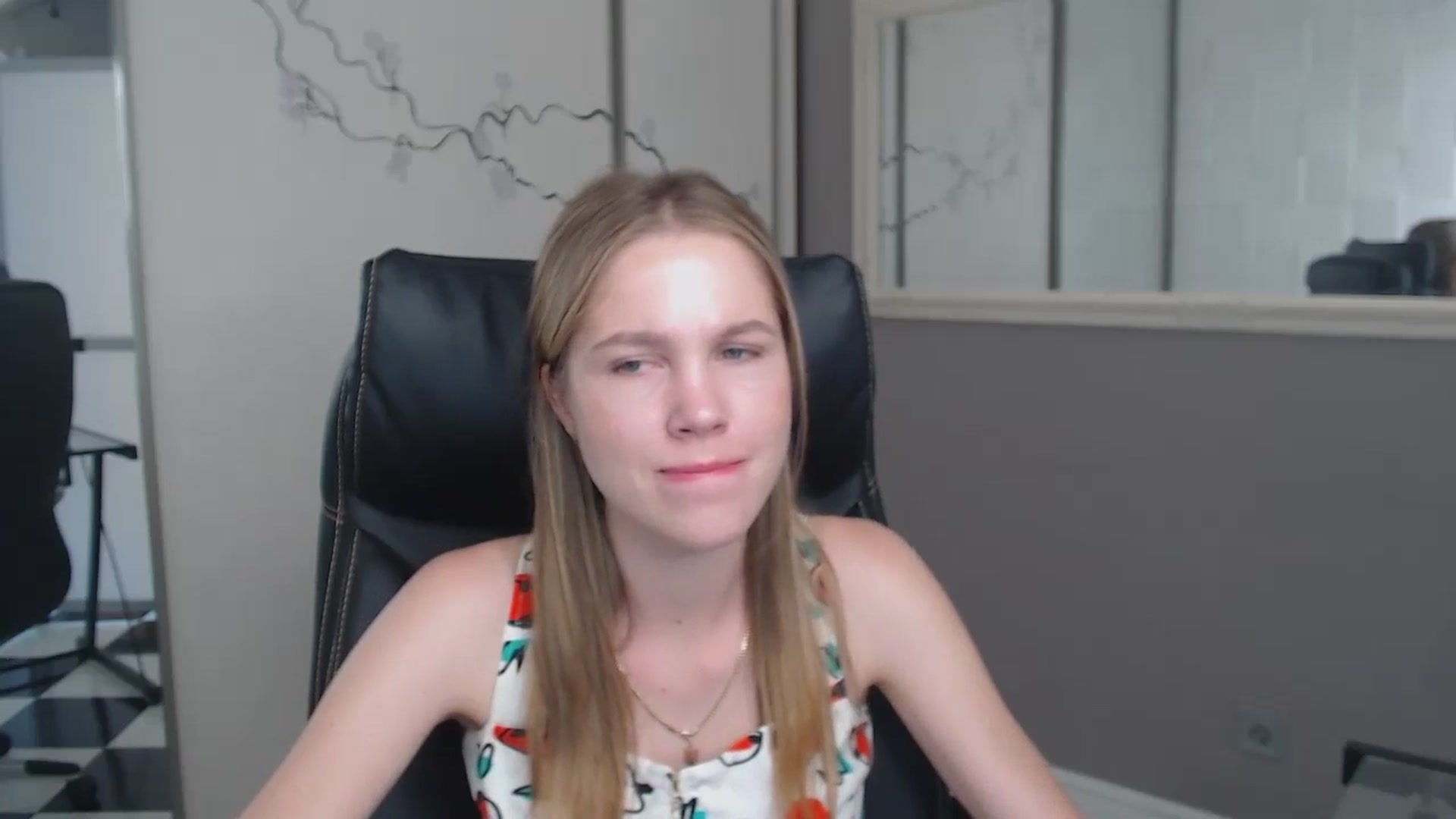 Gallery image thumbnail from Kate_Lewiss's myfreecams stream on, 06/24/2024, 10:26 image 3 of 20