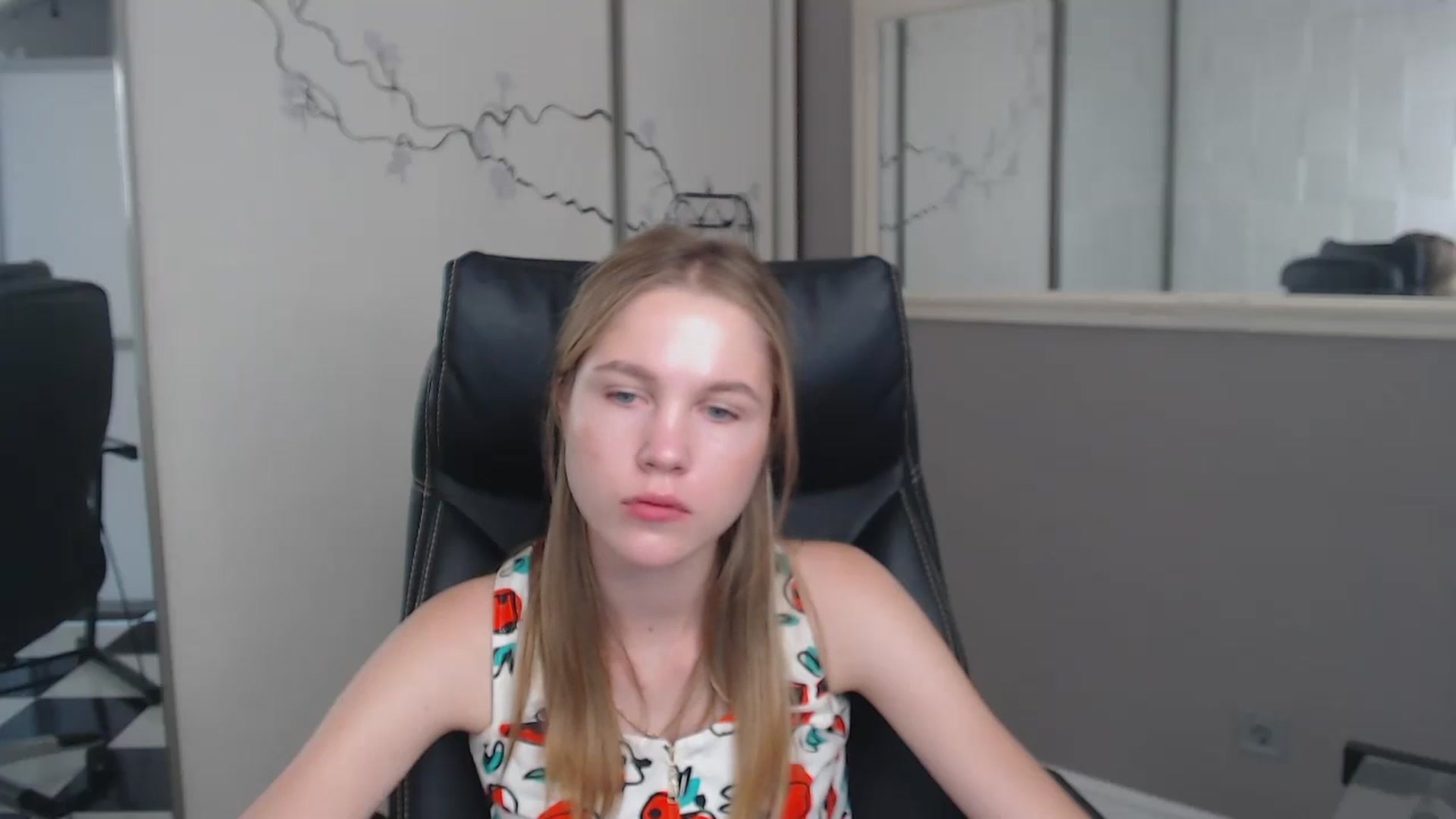 Gallery image thumbnail from Kate_Lewiss's myfreecams stream on, 06/24/2024, 10:45 image 10 of 20