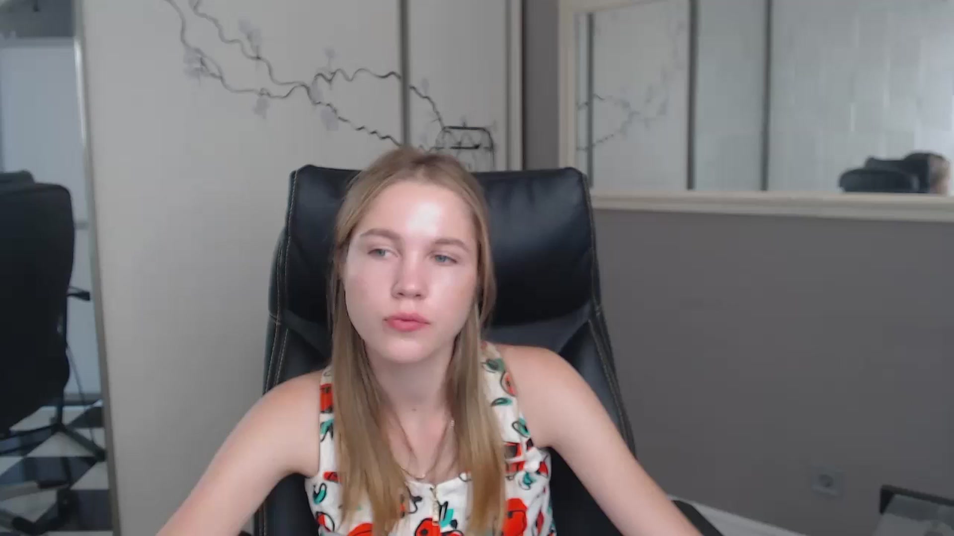 Gallery image thumbnail from Kate_Lewiss's myfreecams stream on, 06/24/2024, 10:45 image 6 of 20