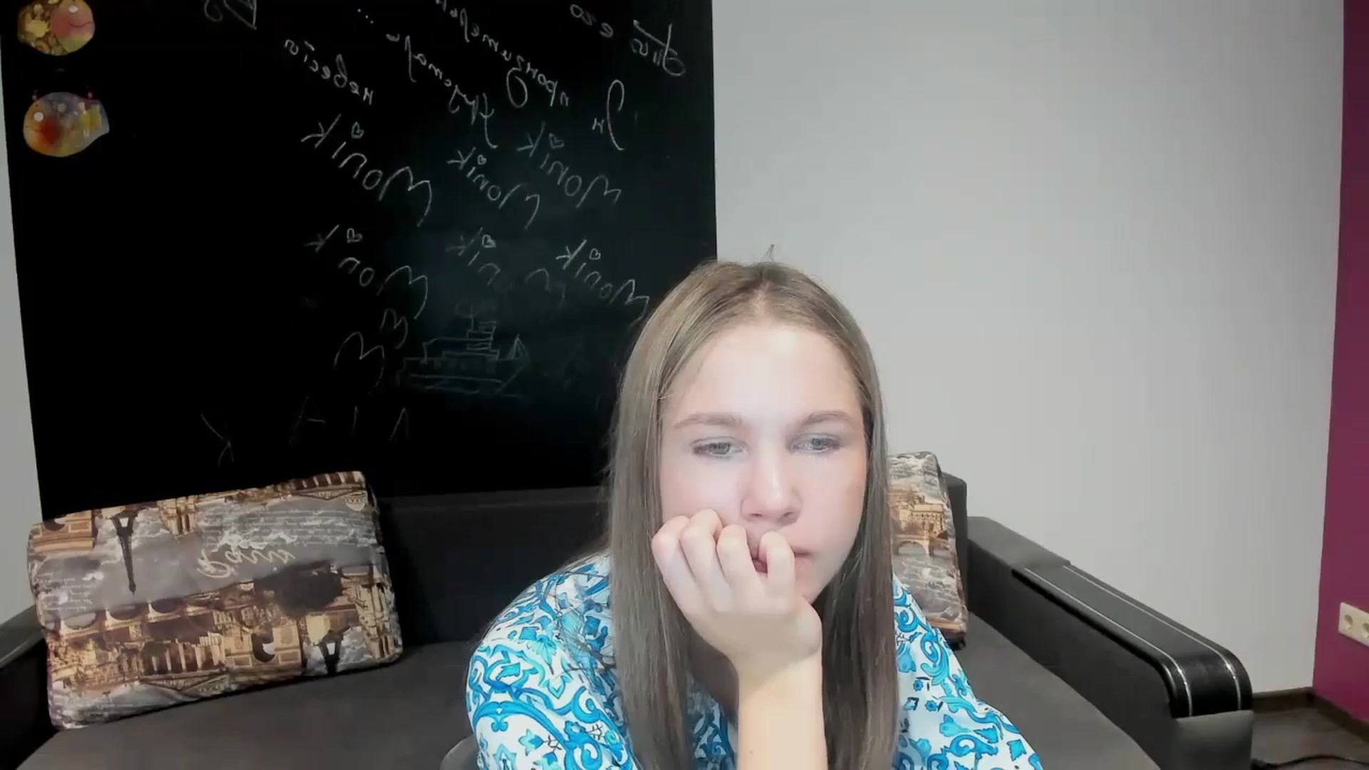 Gallery image thumbnail from Kate_Lewiss's myfreecams stream on, 06/25/2024, 06:04 image 12 of 20