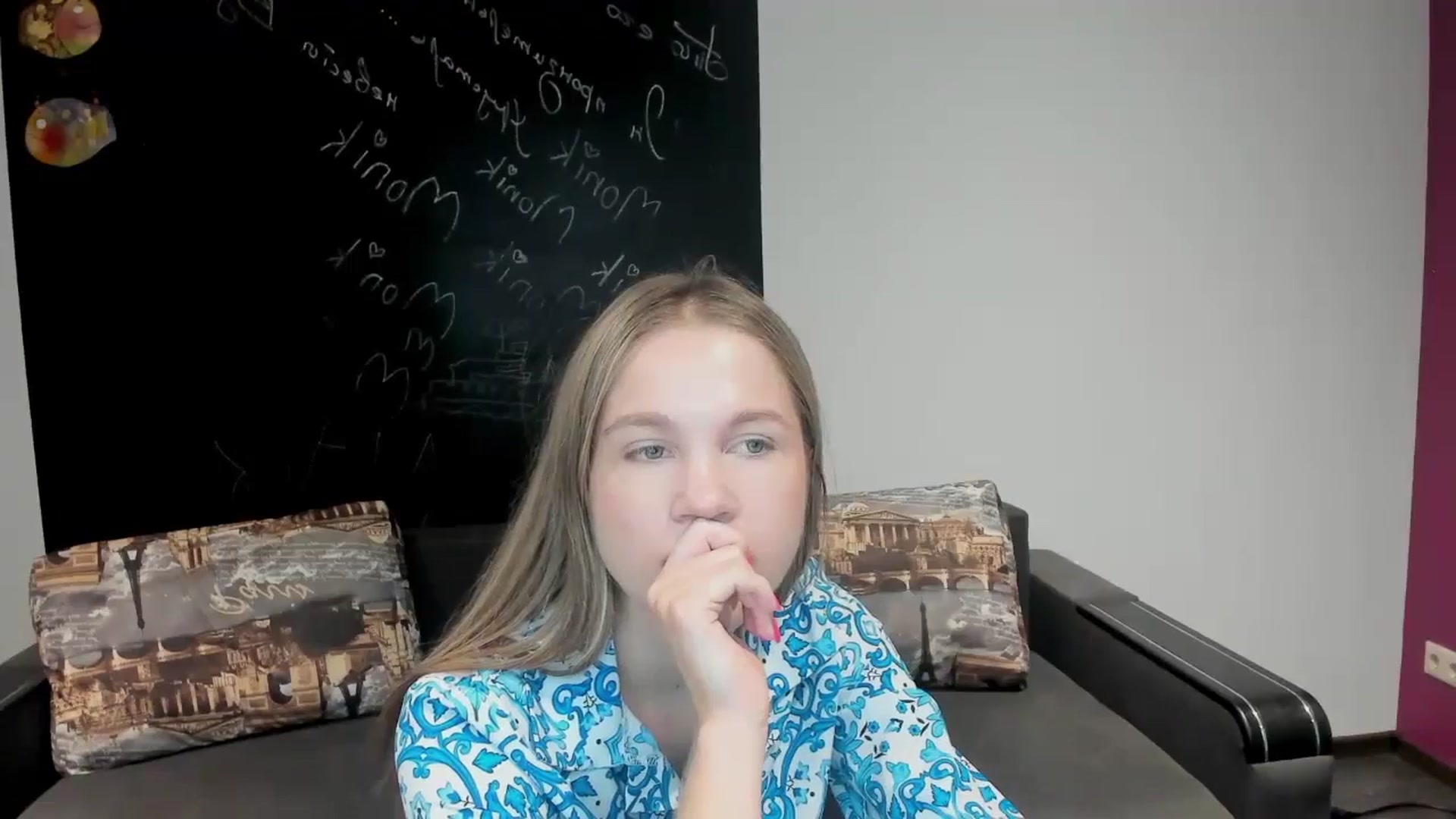 Gallery image thumbnail from Kate_Lewiss's myfreecams stream on, 06/25/2024, 06:04 image 16 of 20