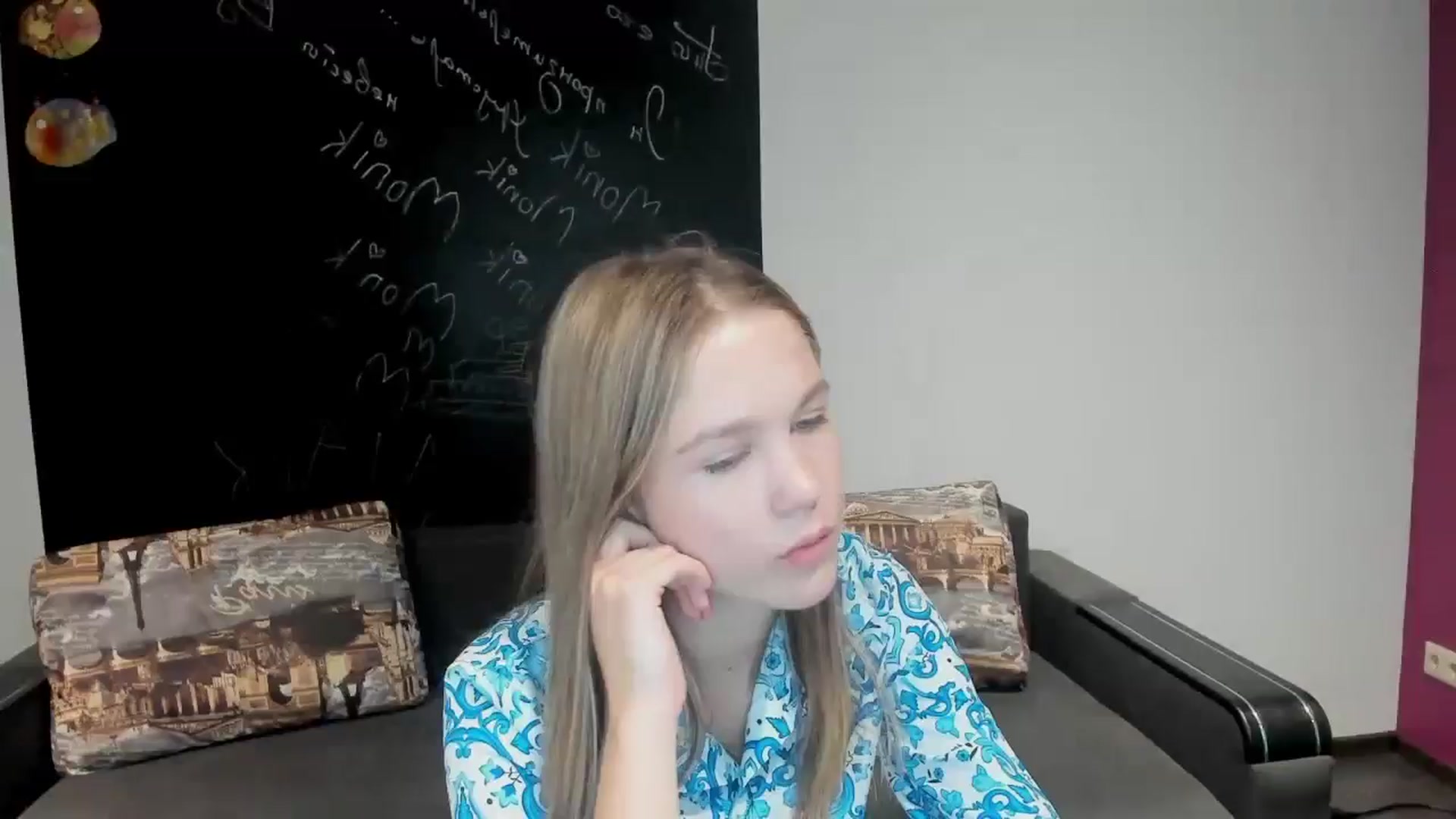 Gallery image thumbnail from Kate_Lewiss's myfreecams stream on, 06/25/2024, 06:04 image 19 of 20