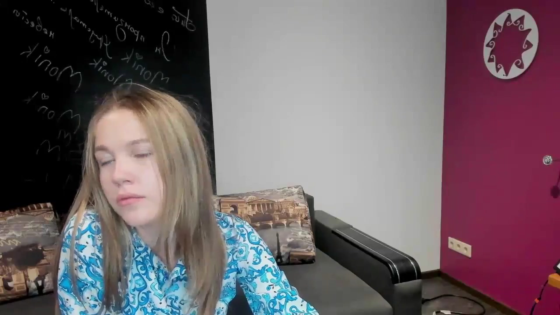 Gallery image thumbnail from Kate_Lewiss's myfreecams stream on, 06/25/2024, 06:35 image 8 of 20