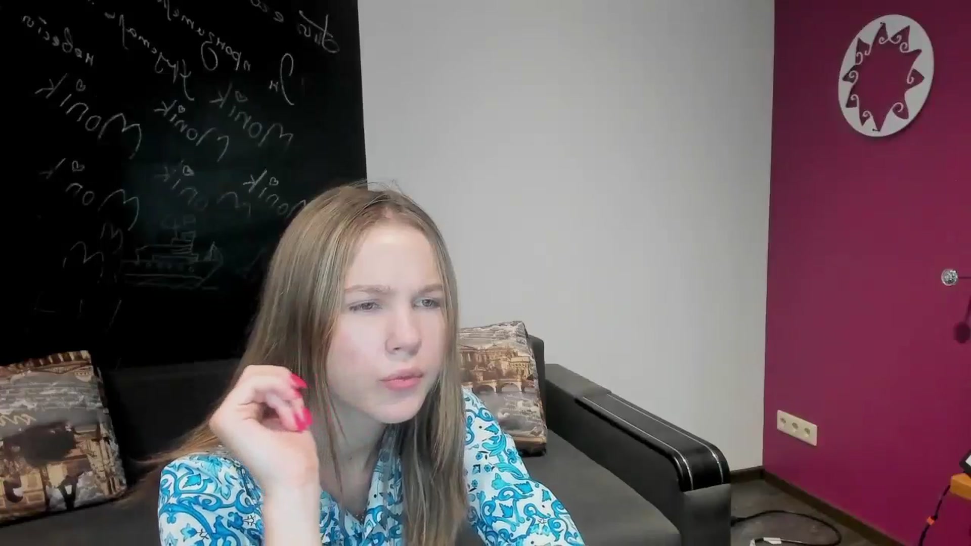 Gallery image thumbnail from Kate_Lewiss's myfreecams stream on, 06/25/2024, 06:35 image 13 of 20