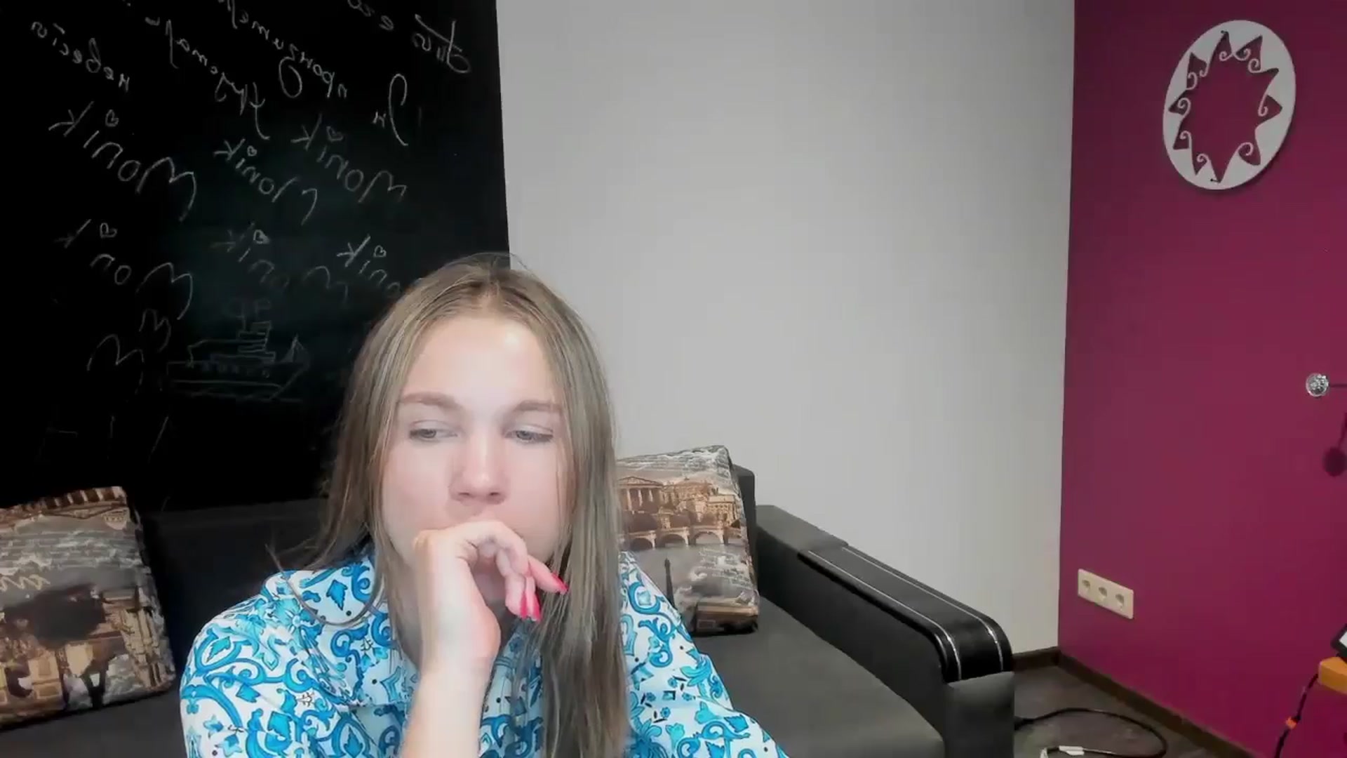 Gallery image thumbnail from Kate_Lewiss's myfreecams stream on, 06/25/2024, 06:35 image 11 of 20