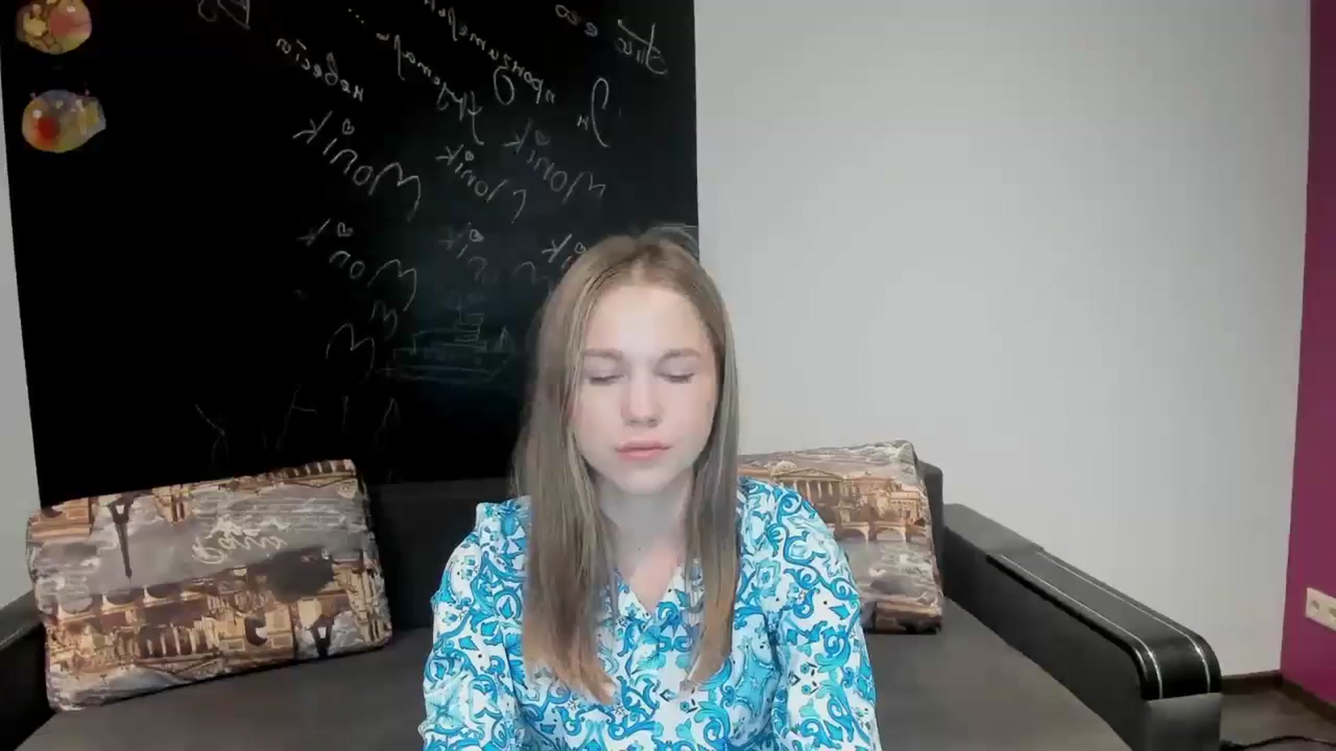 Gallery image thumbnail from Kate_Lewiss's myfreecams stream on, 06/25/2024, 06:35 image 1 of 20