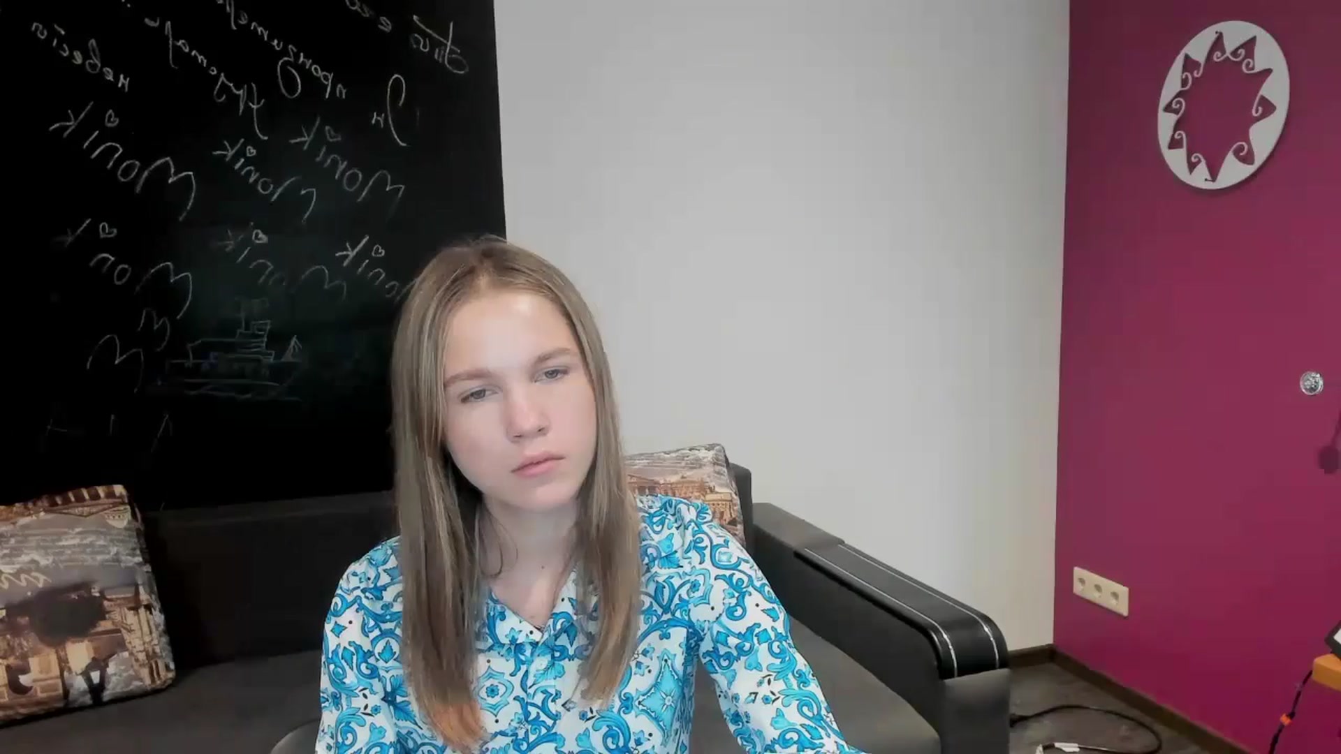 Gallery image thumbnail from Kate_Lewiss's myfreecams stream on, 06/25/2024, 07:14 image 3 of 20
