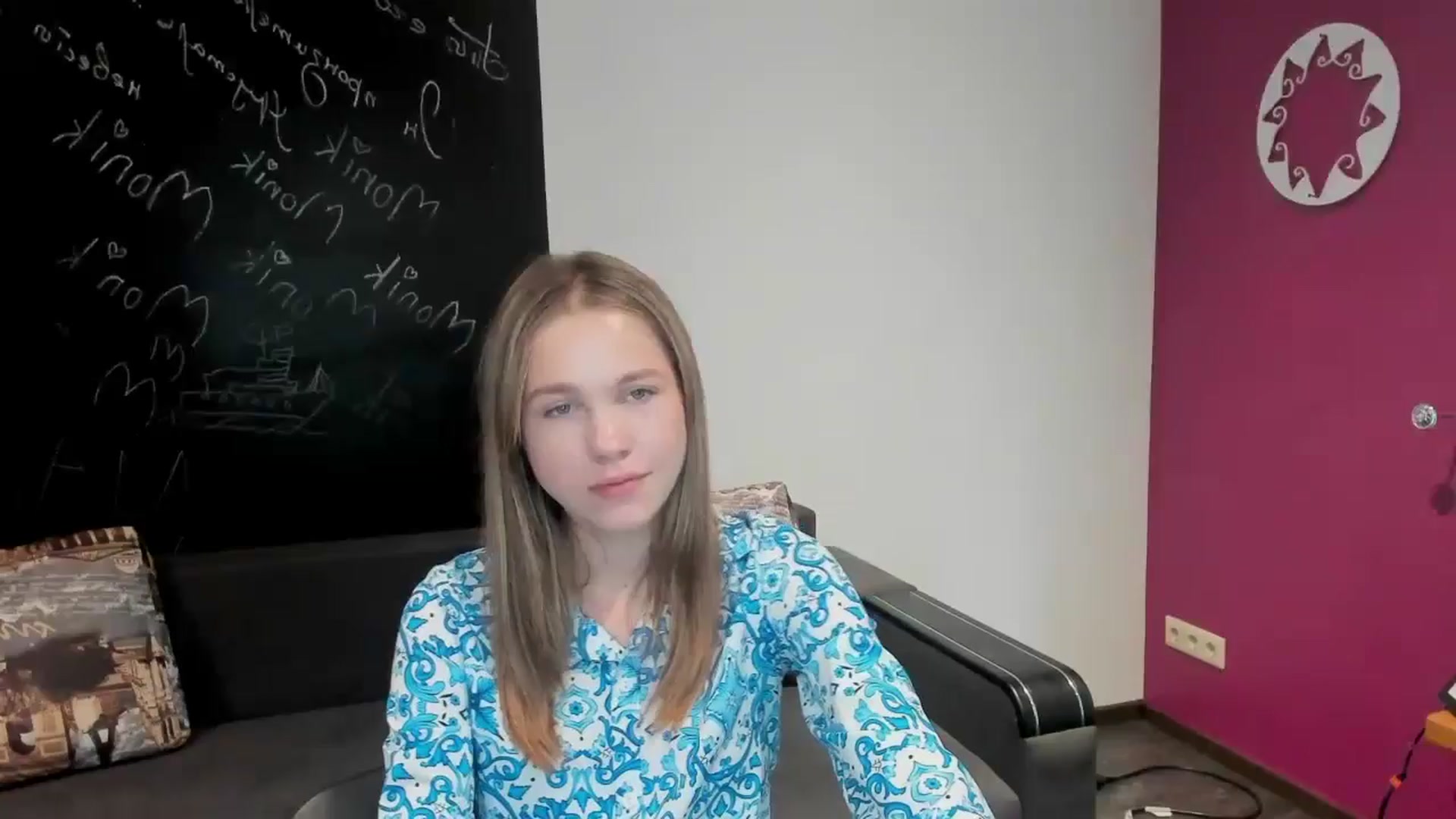 Gallery image thumbnail from Kate_Lewiss's myfreecams stream on, 06/25/2024, 07:14 image 1 of 20