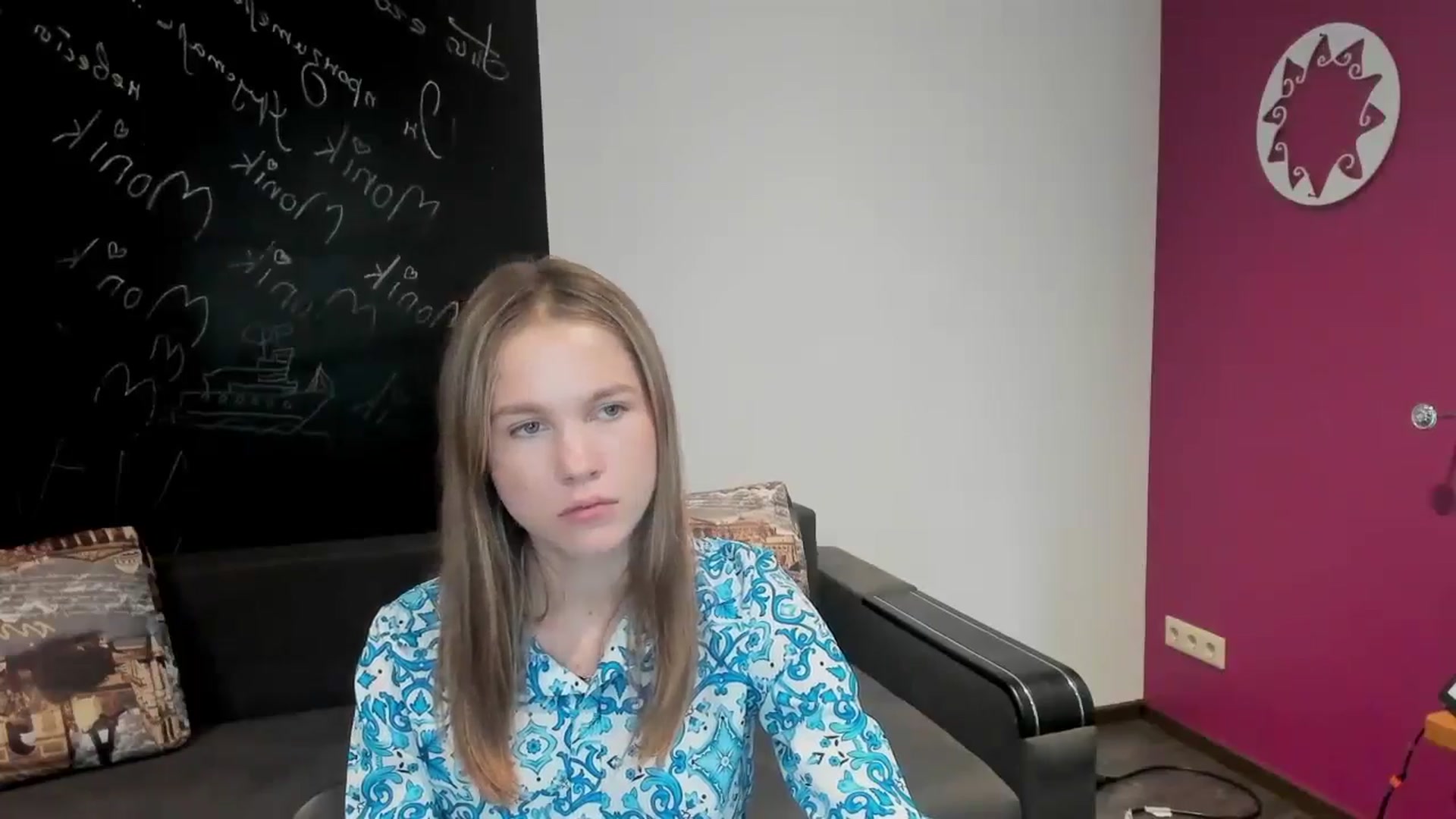 Gallery image thumbnail from Kate_Lewiss's myfreecams stream on, 06/25/2024, 07:14 image 2 of 20