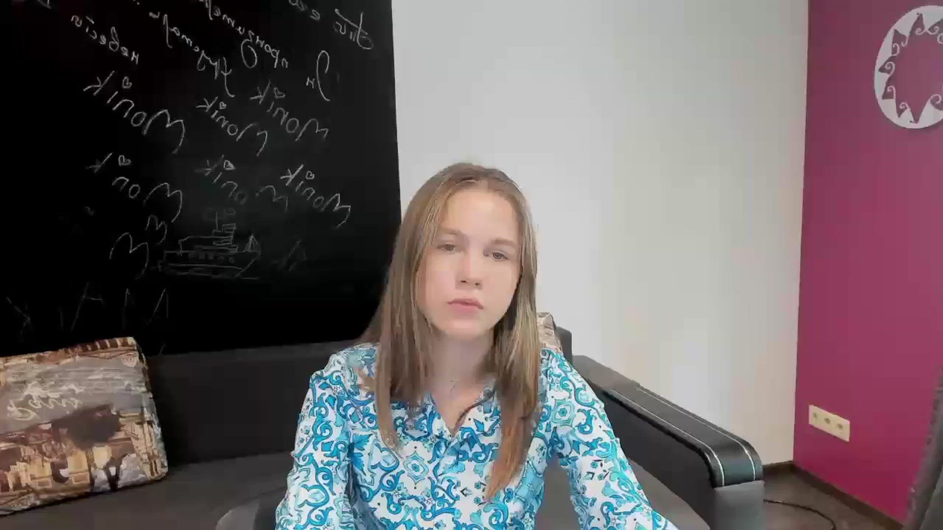 Gallery image thumbnail from Kate_Lewiss's myfreecams stream on, 06/25/2024, 08:12 image 10 of 20