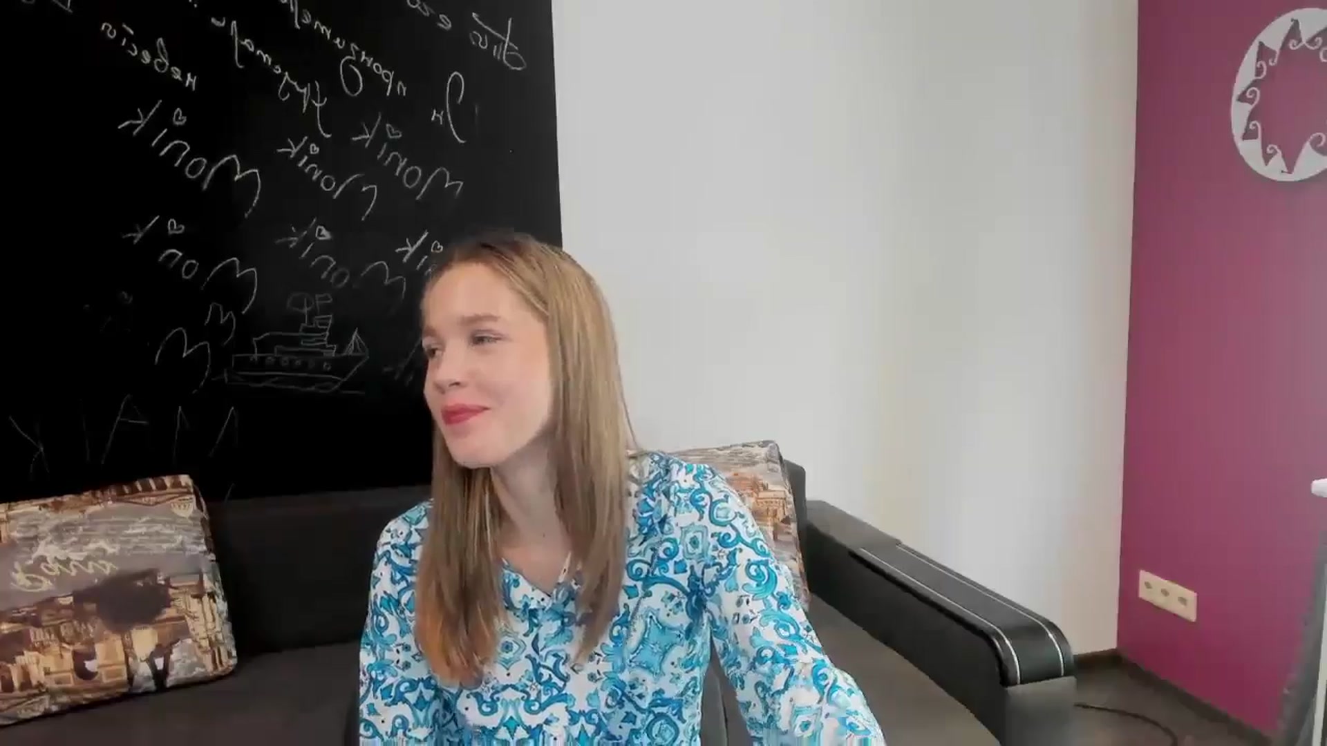 Gallery image thumbnail from Kate_Lewiss's myfreecams stream on, 06/25/2024, 09:53 image 11 of 20