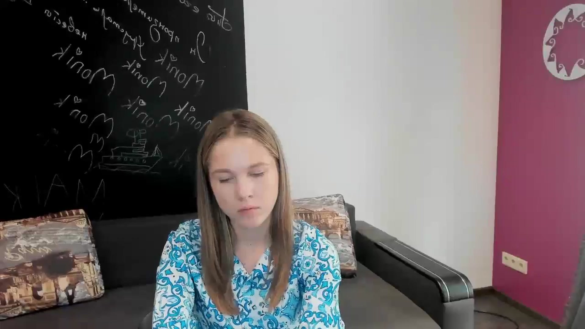 Gallery image thumbnail from Kate_Lewiss's myfreecams stream on, 06/25/2024, 09:53 image 2 of 20
