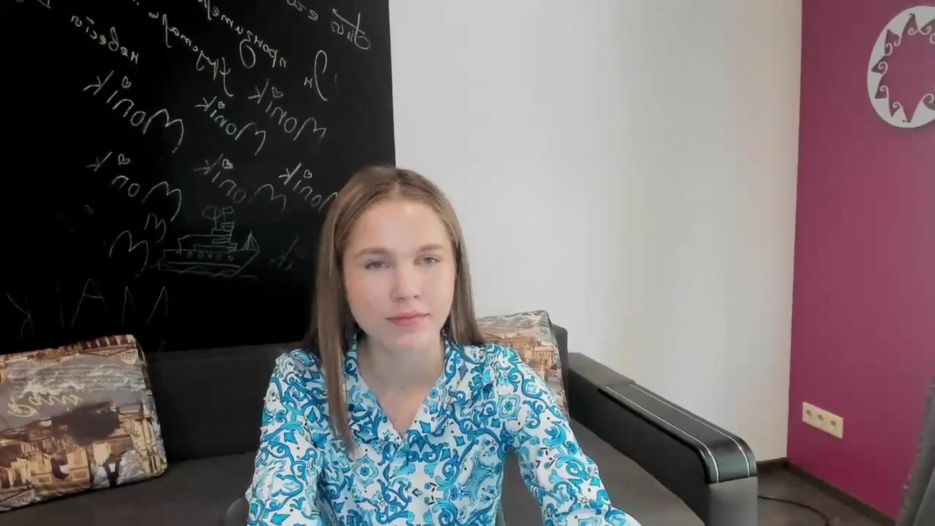 Gallery image thumbnail from Kate_Lewiss's myfreecams stream on, 06/25/2024, 09:53 image 7 of 20