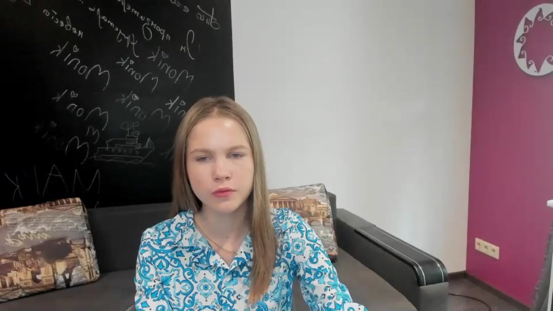 Gallery image thumbnail from Kate_Lewiss's myfreecams stream on, 06/25/2024, 11:04 image 1 of 20