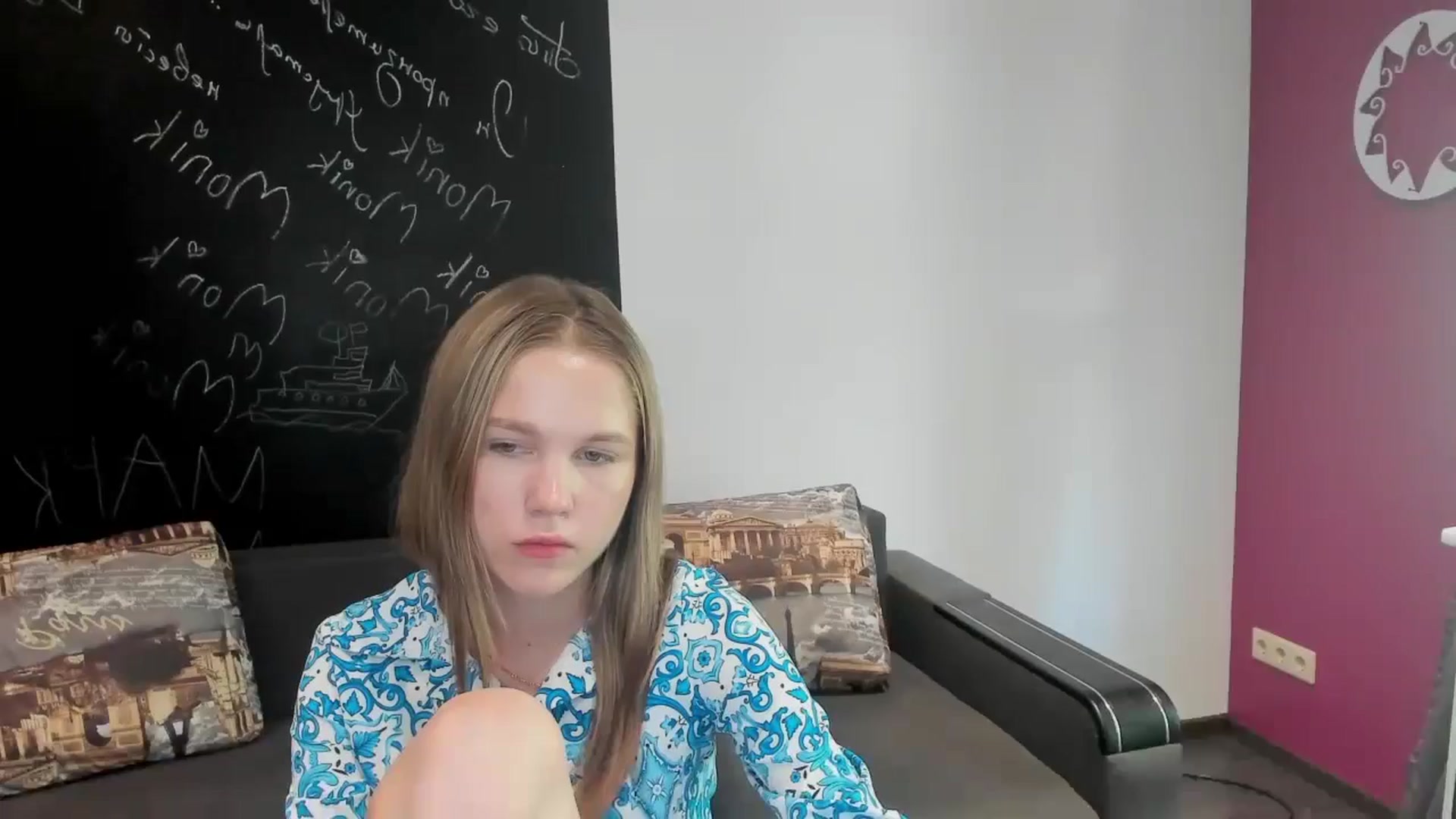 Gallery image thumbnail from Kate_Lewiss's myfreecams stream on, 06/25/2024, 11:04 image 15 of 20