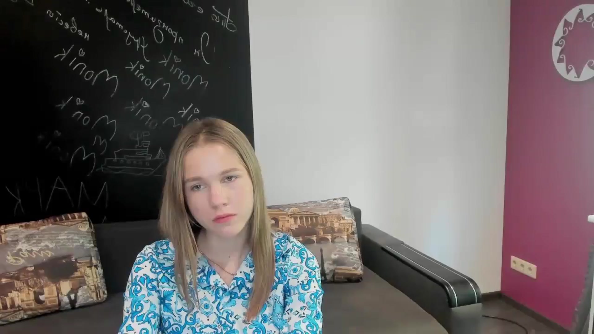 Gallery image thumbnail from Kate_Lewiss's myfreecams stream on, 06/25/2024, 11:04 image 17 of 20