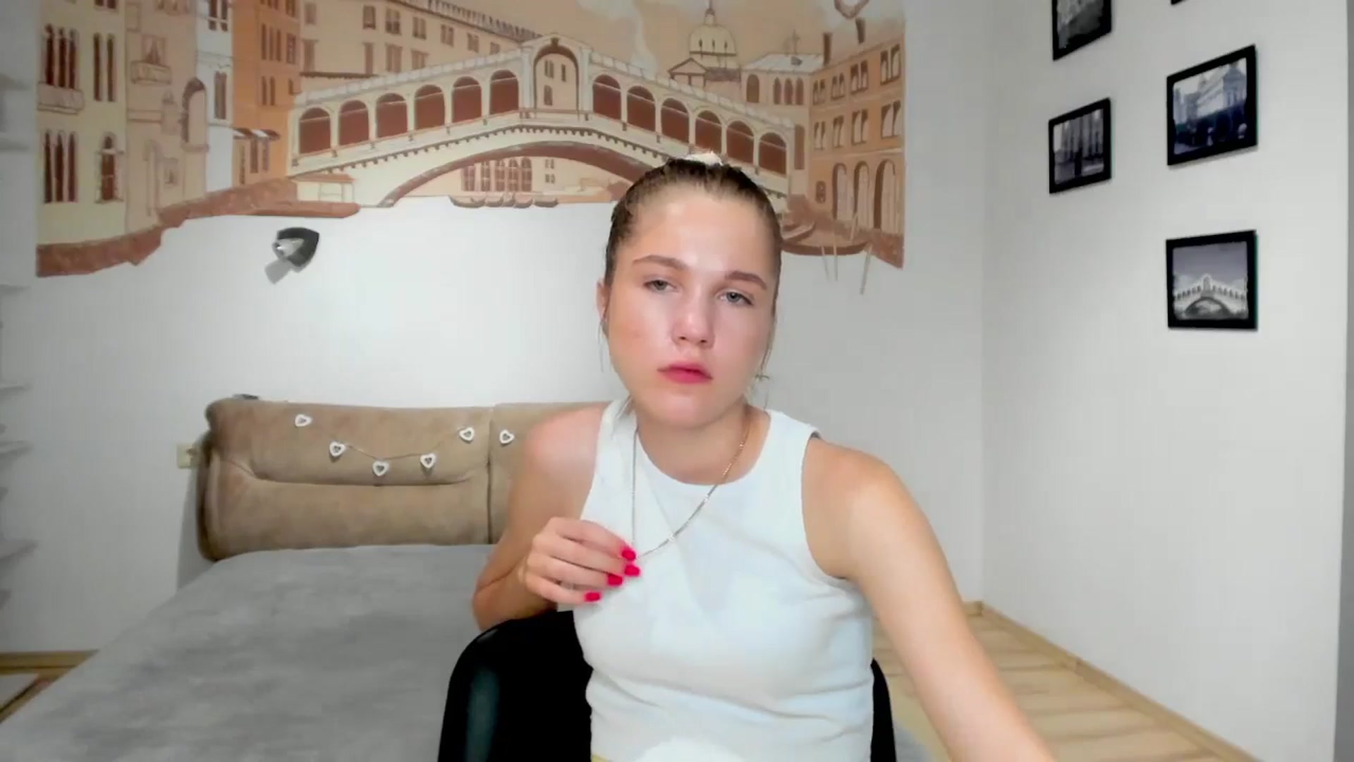Gallery image thumbnail from Kate_Lewiss's myfreecams stream on, 06/26/2024, 07:54 image 11 of 20