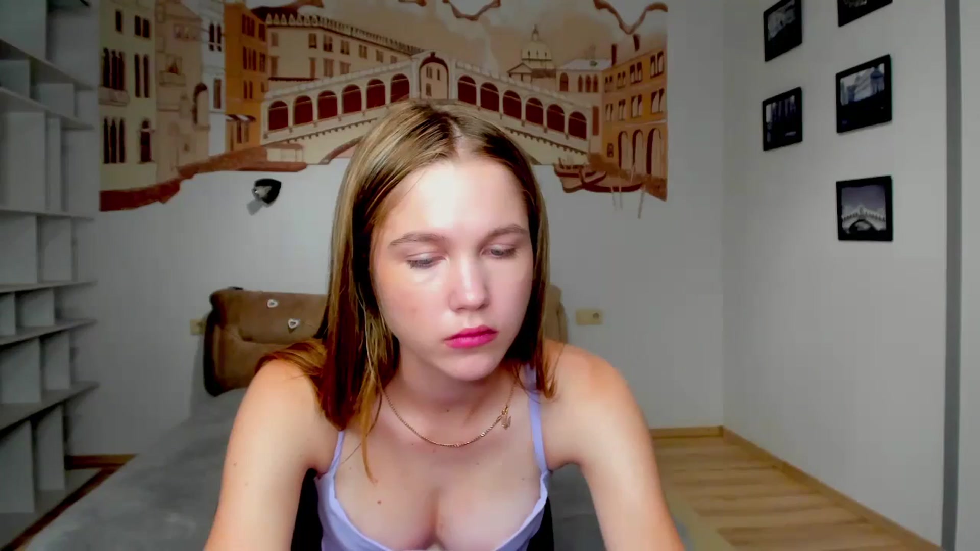 Gallery image thumbnail from Kate_Lewiss's myfreecams stream on, 06/27/2024, 07:17 image 3 of 20